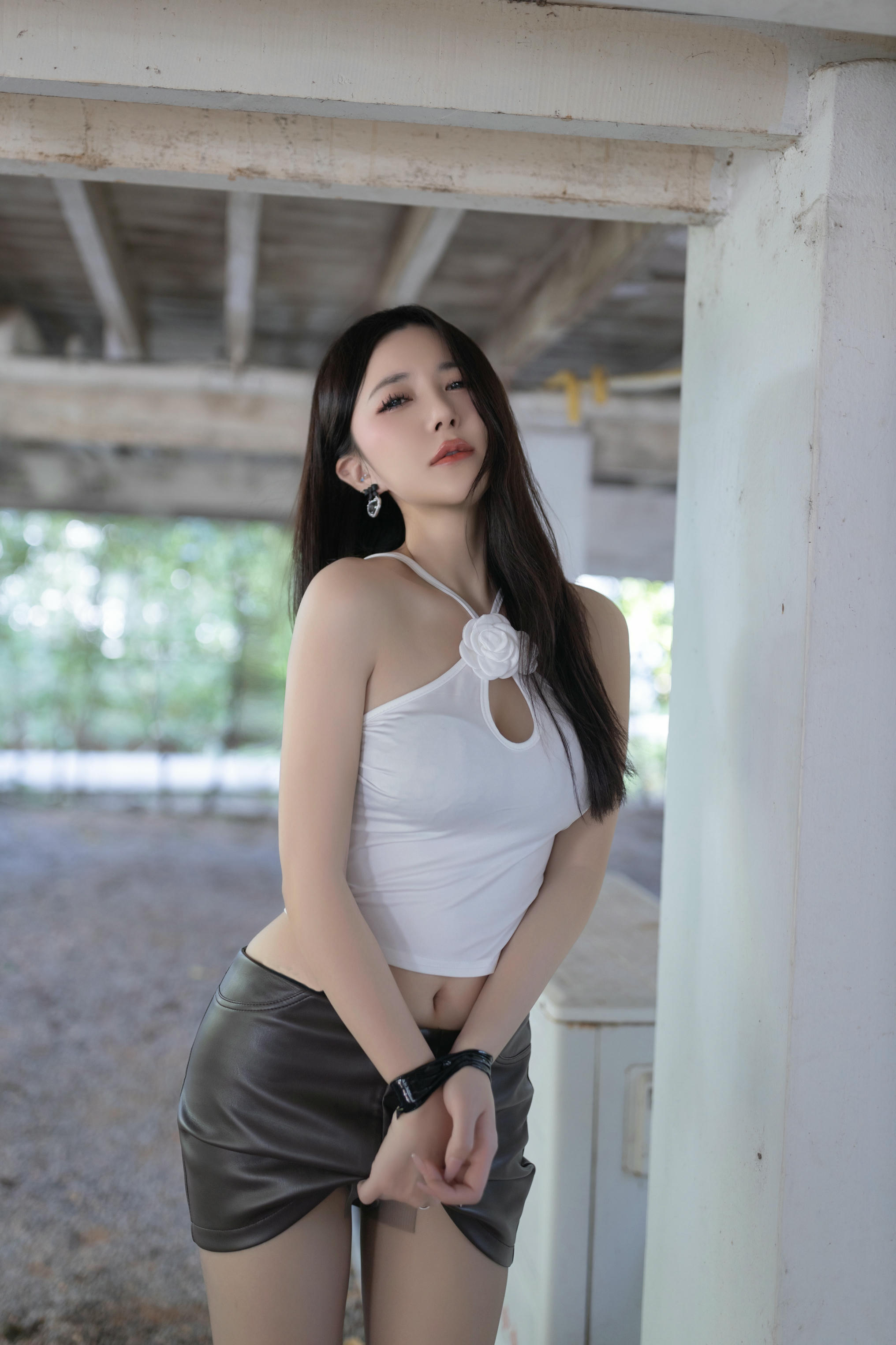 鱼子酱Fish NO.006 内购无水印 暗墙五 尾随 [130P 1.33 GB]_第2集