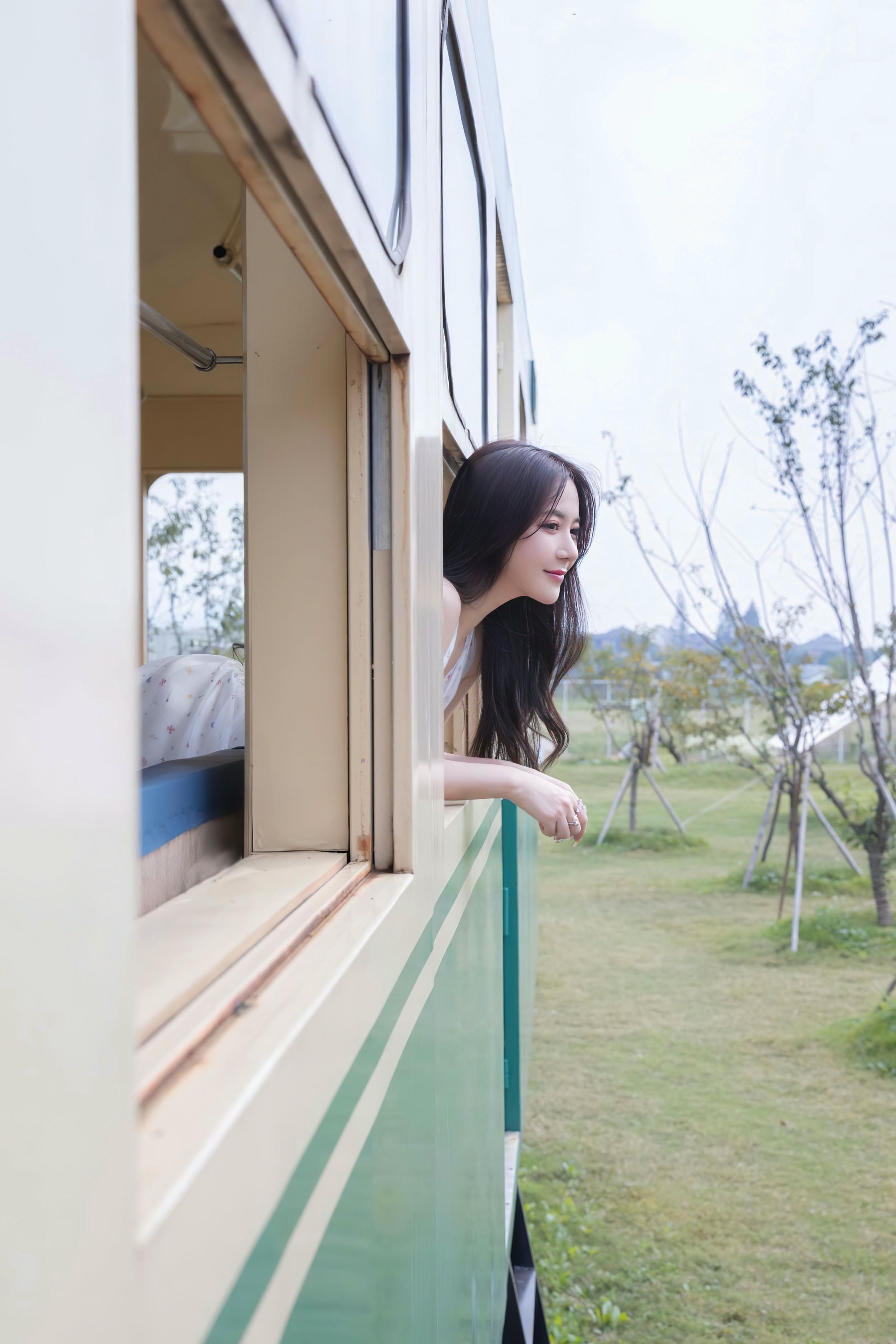 鱼子酱Fish NO.030 内购无水印 风吹过想你的车站 [120P 889MB]_第1集