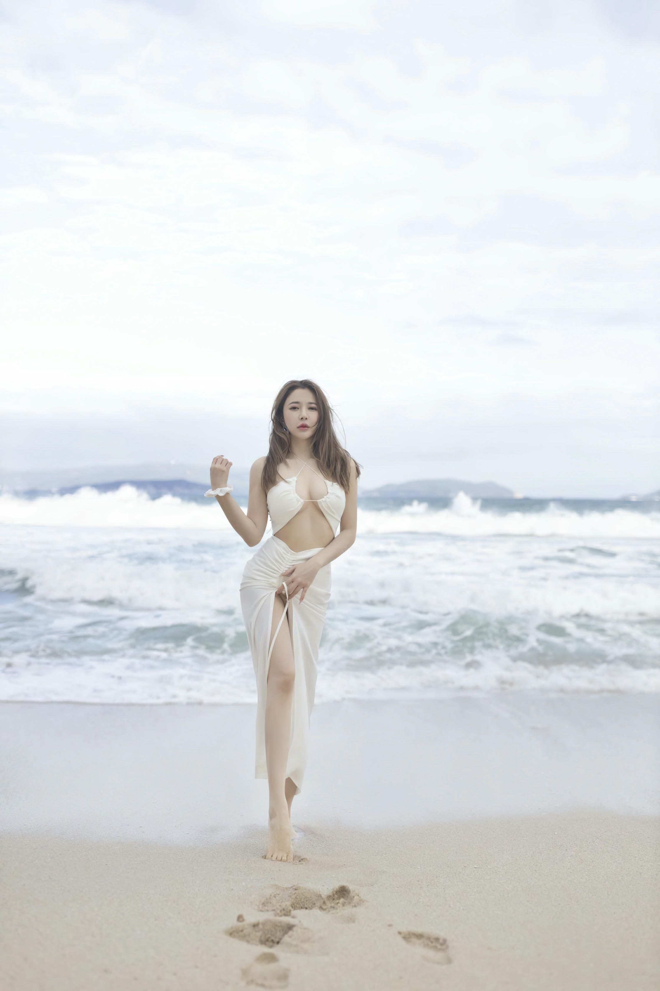 鱼子酱Fish NO.035 内购无水印 湖畔野餐+番外 [116P1.01GB]_第5集