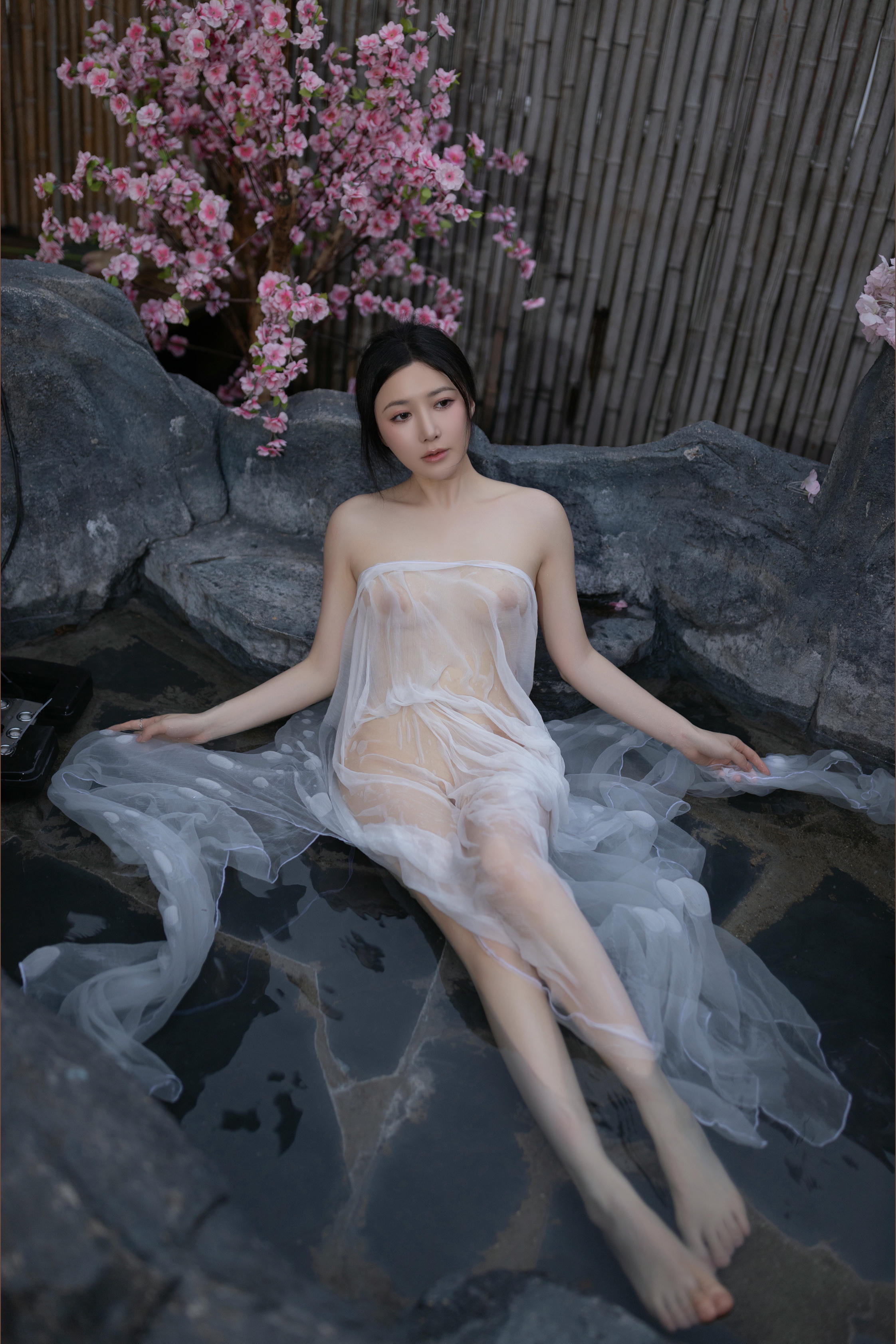 鱼子酱Fish NO.037 内购无水印 花想容写真 [120P／1.44GB]_第6集