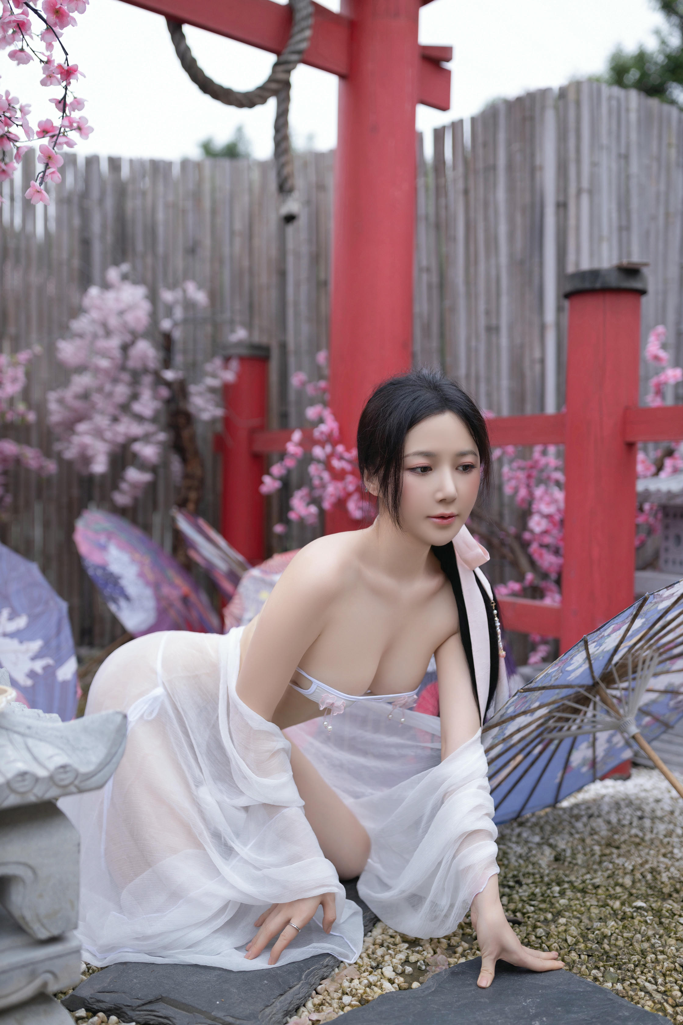 鱼子酱Fish NO.037 内购无水印 花想容写真 [120P／1.44GB]_第2集