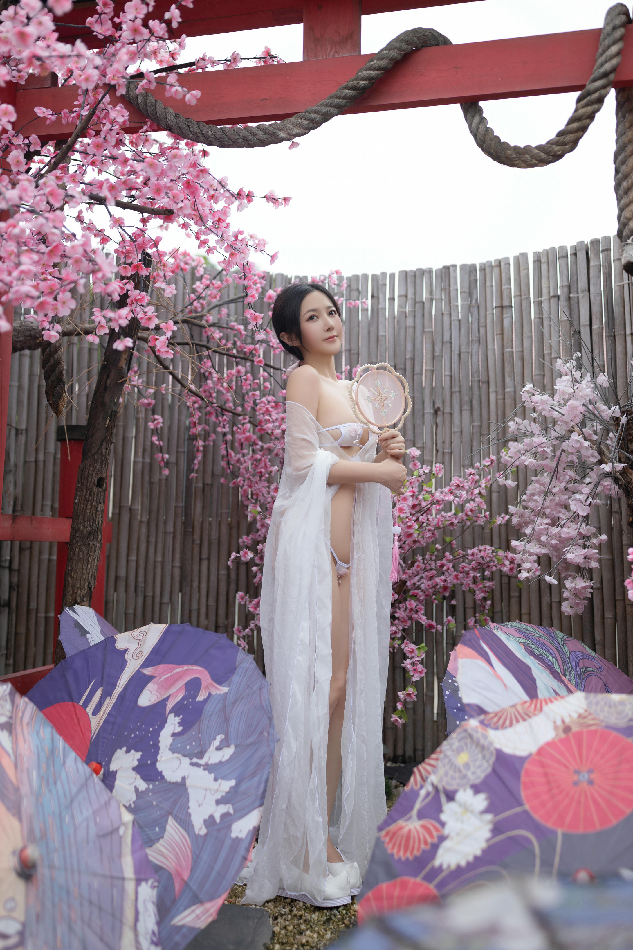 鱼子酱Fish NO.037 内购无水印 花想容写真 [120P／1.44GB]_第1集