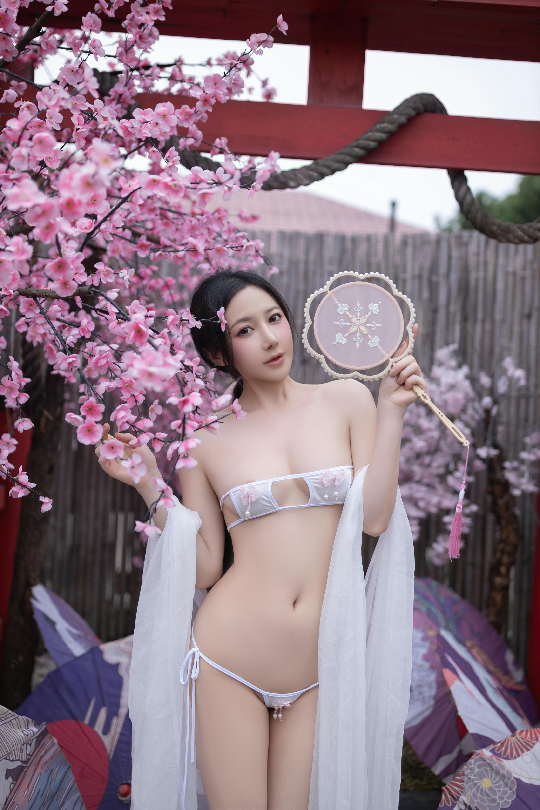 鱼子酱Fish NO.037 内购无水印 花想容写真 [120P／1.44GB]_第3集