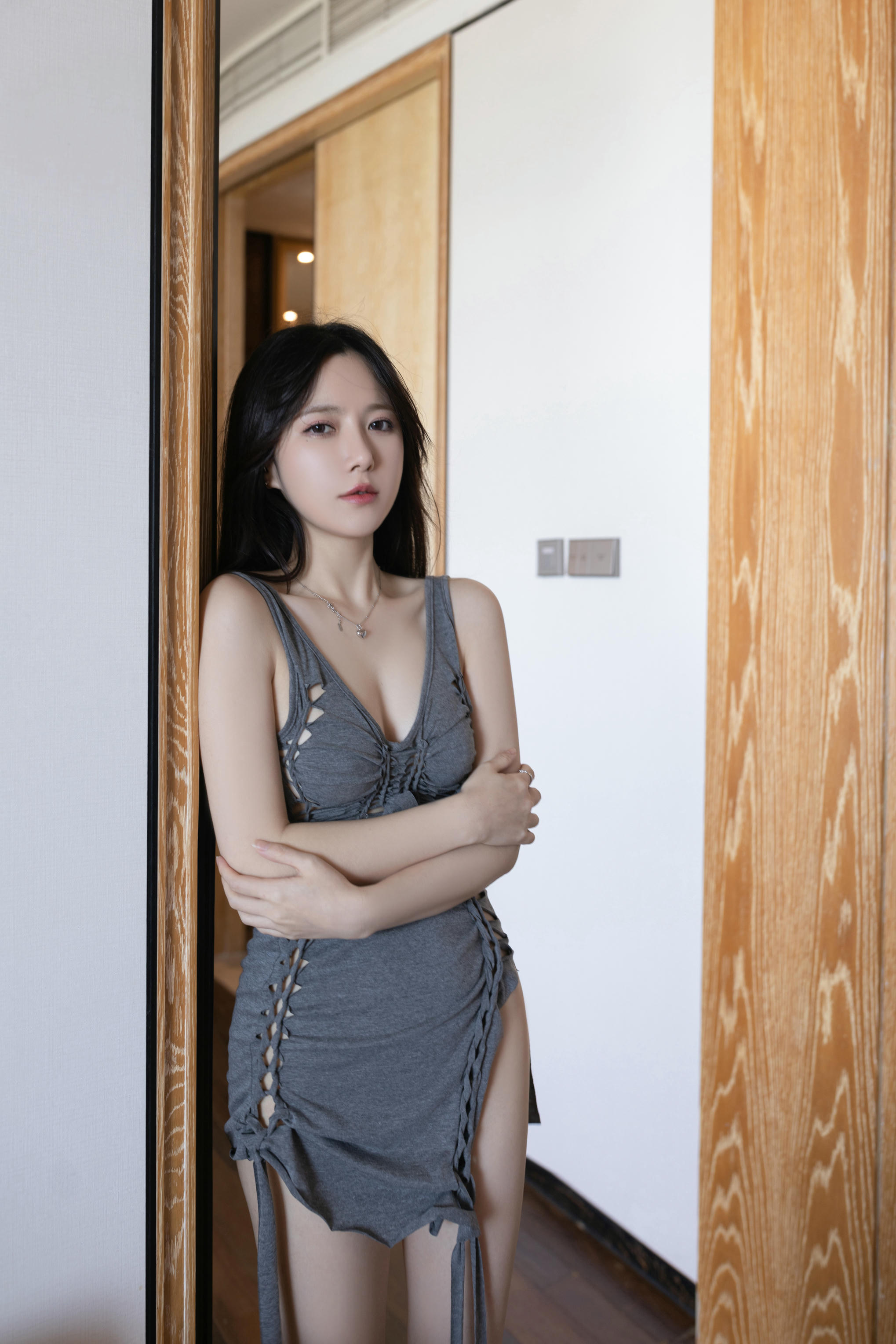 鱼子酱Fish NO.038 内购无水印 灰色地带 [116P／1.48GB]_第1集