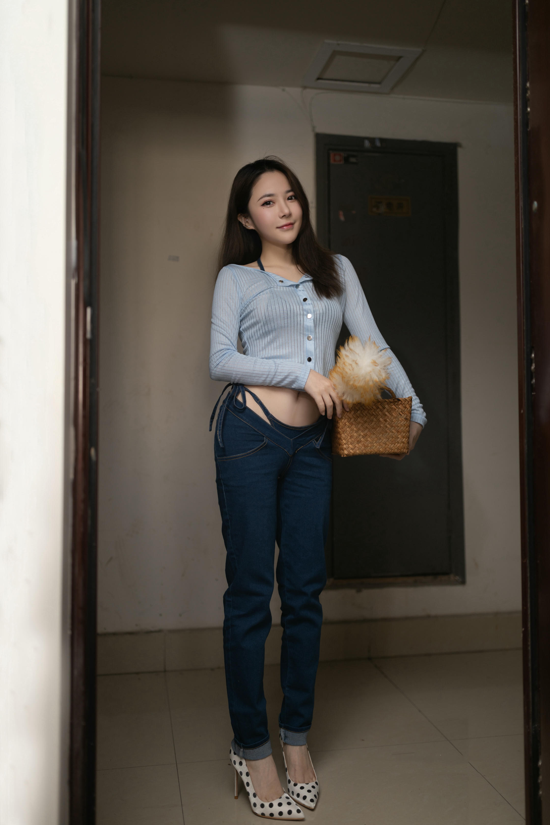 鱼子酱Fish NO.045 内购无水印 居之味 [113P 970MB]_第4集