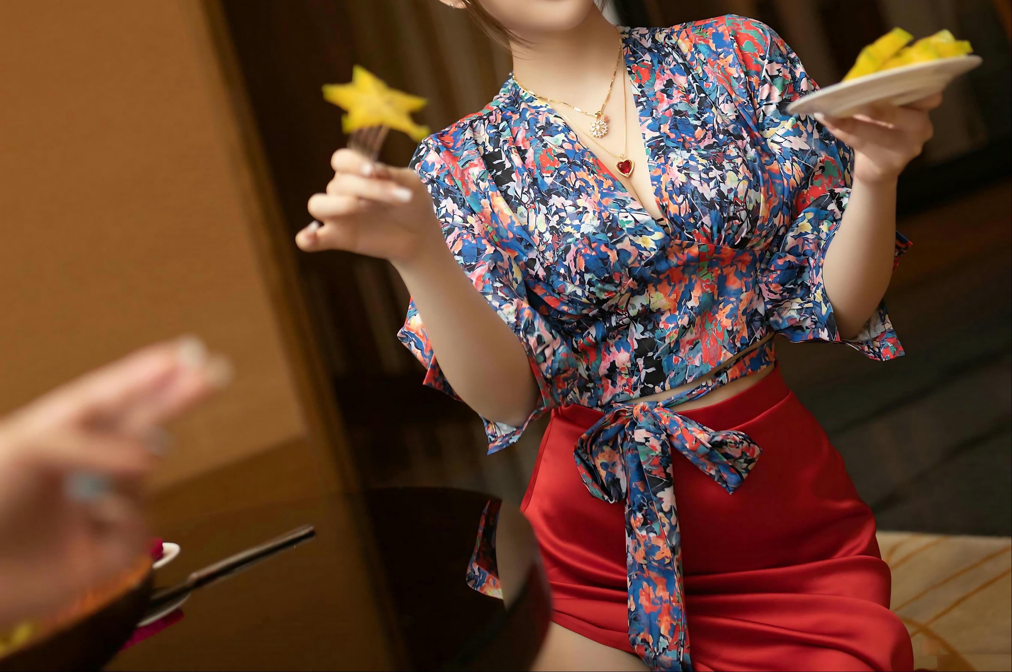 鱼子酱Fish NO.054 内购无水印 蜜甜果 [116P 1021.47 MB]_第2集