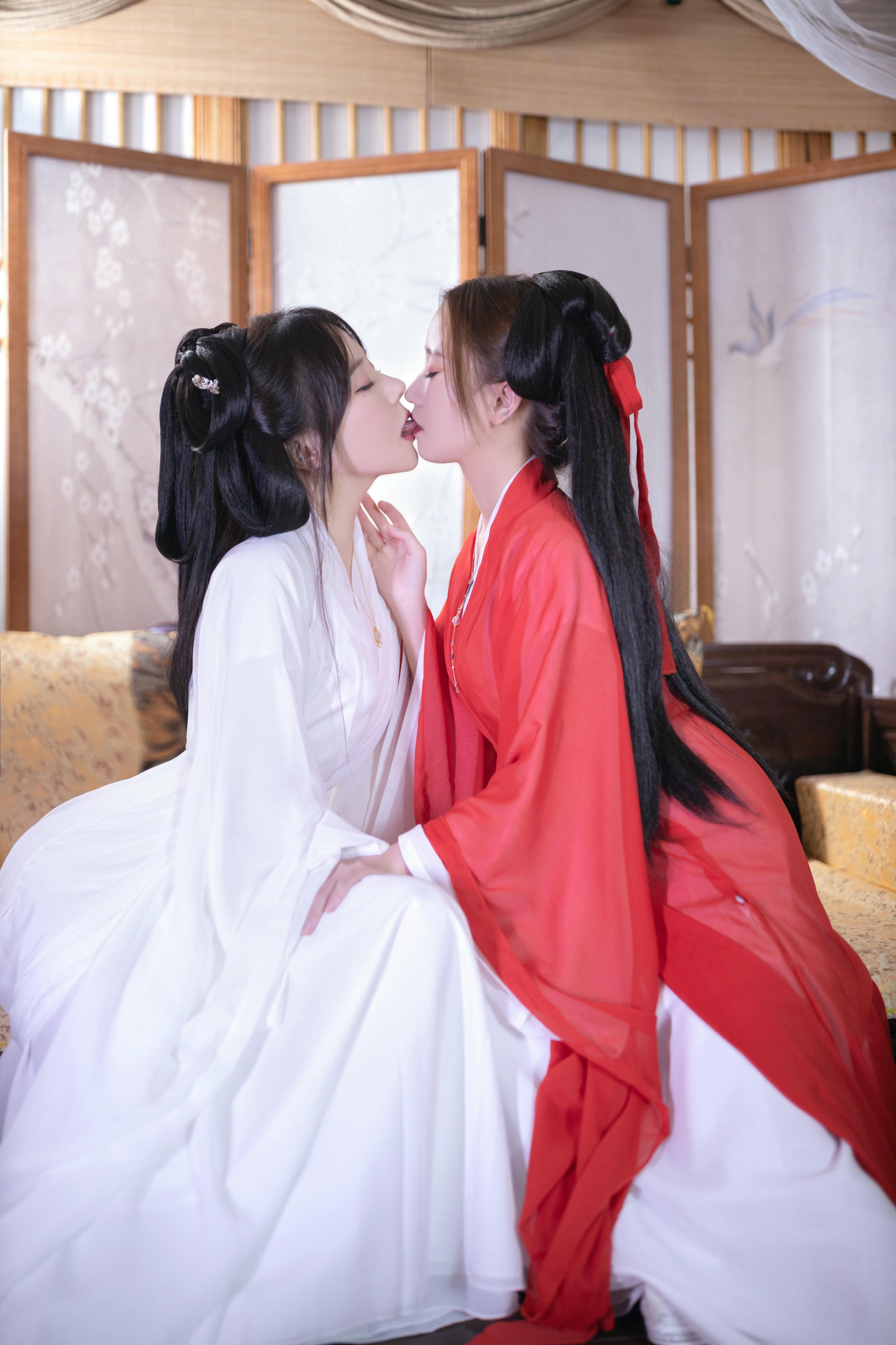 鱼子酱Fish NO.057 内购无水印 明姝 [156P2.11GB]_第1集