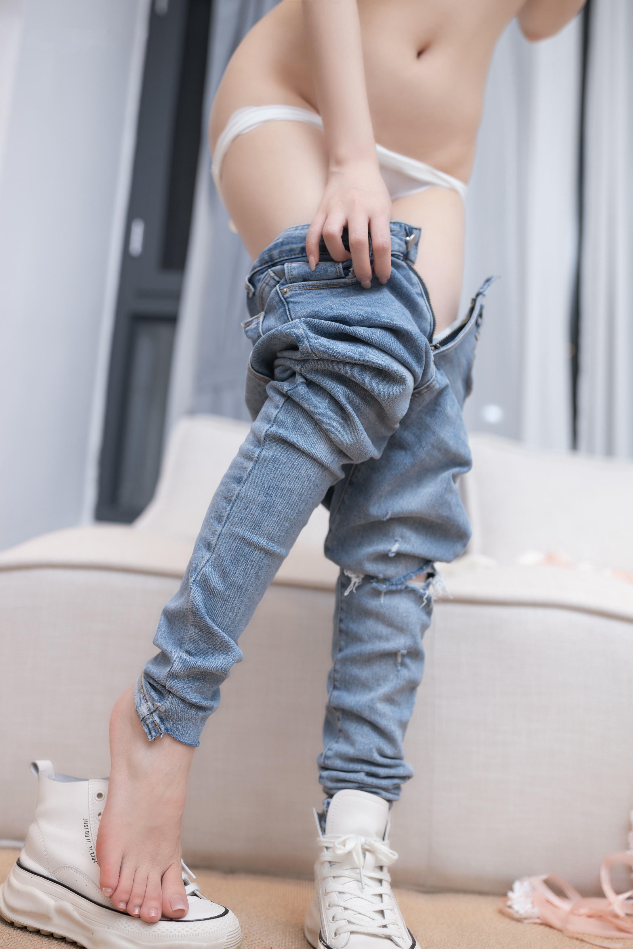 鱼子酱Fish NO.060 内购无水印 牛仔情趣真空 [120P 705MB]_第3集