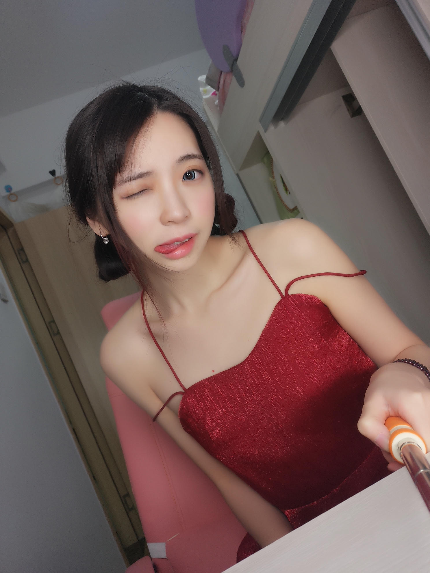 疯猫ss NO.115 红裙 [16P-67MB]_第1集