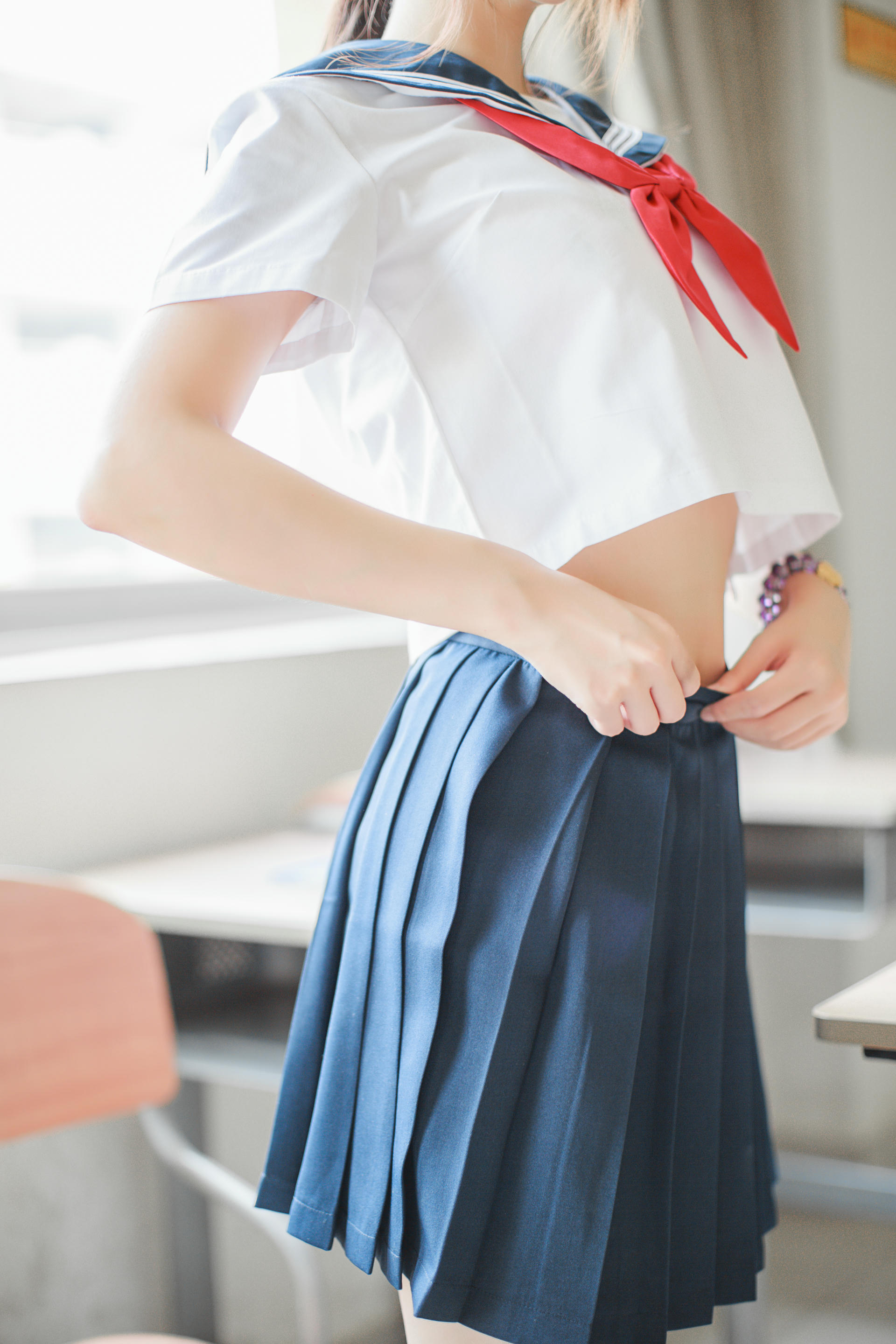 疯猫ss NO.014 同桌的水手服 [41P-464MB]_第1集