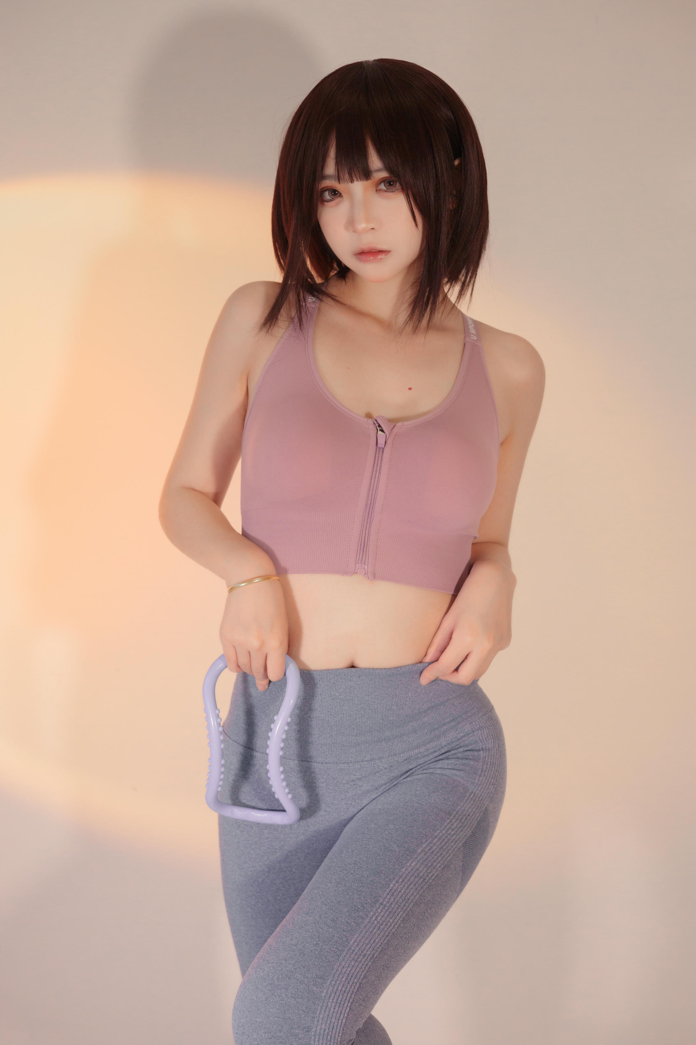 疯猫ss NO.151 白色情人节福袋 运动衣 [40P-705MB]_第2集