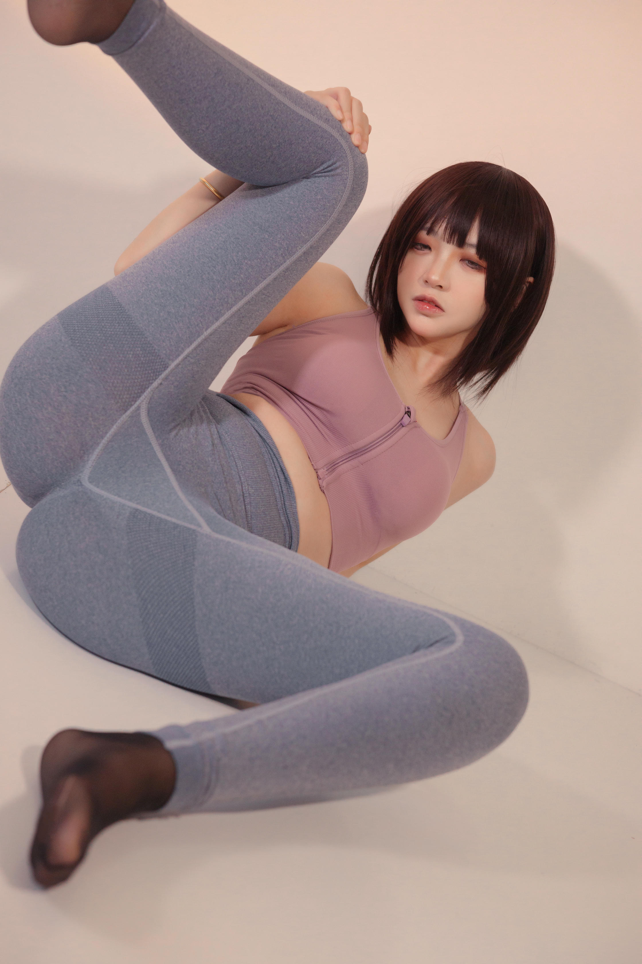 疯猫ss NO.151 白色情人节福袋 运动衣 [40P-705MB]_第1集