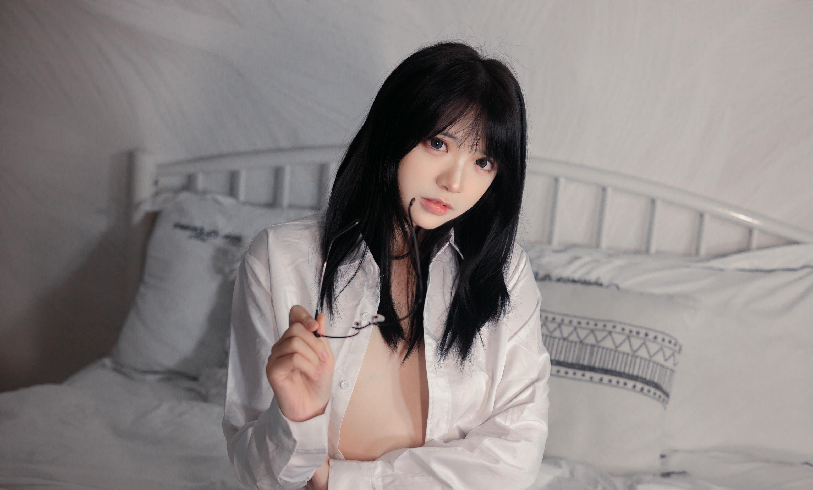 疯猫ss NO.153 白色情人节福袋 肉丝ol [40P 662MB]_第1集