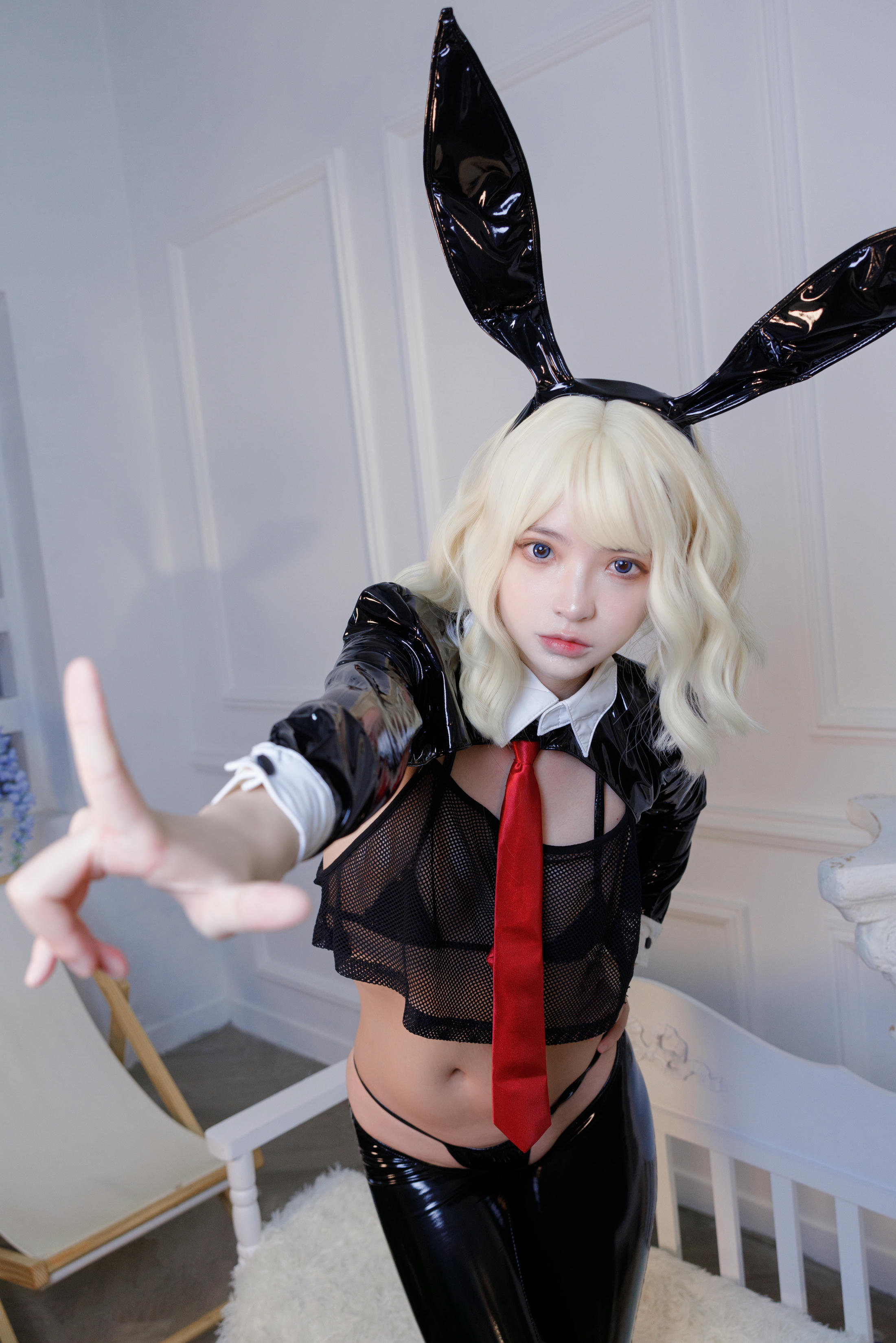 疯猫ss NO.169 金发领结兔 [40P 915MB]_第1集