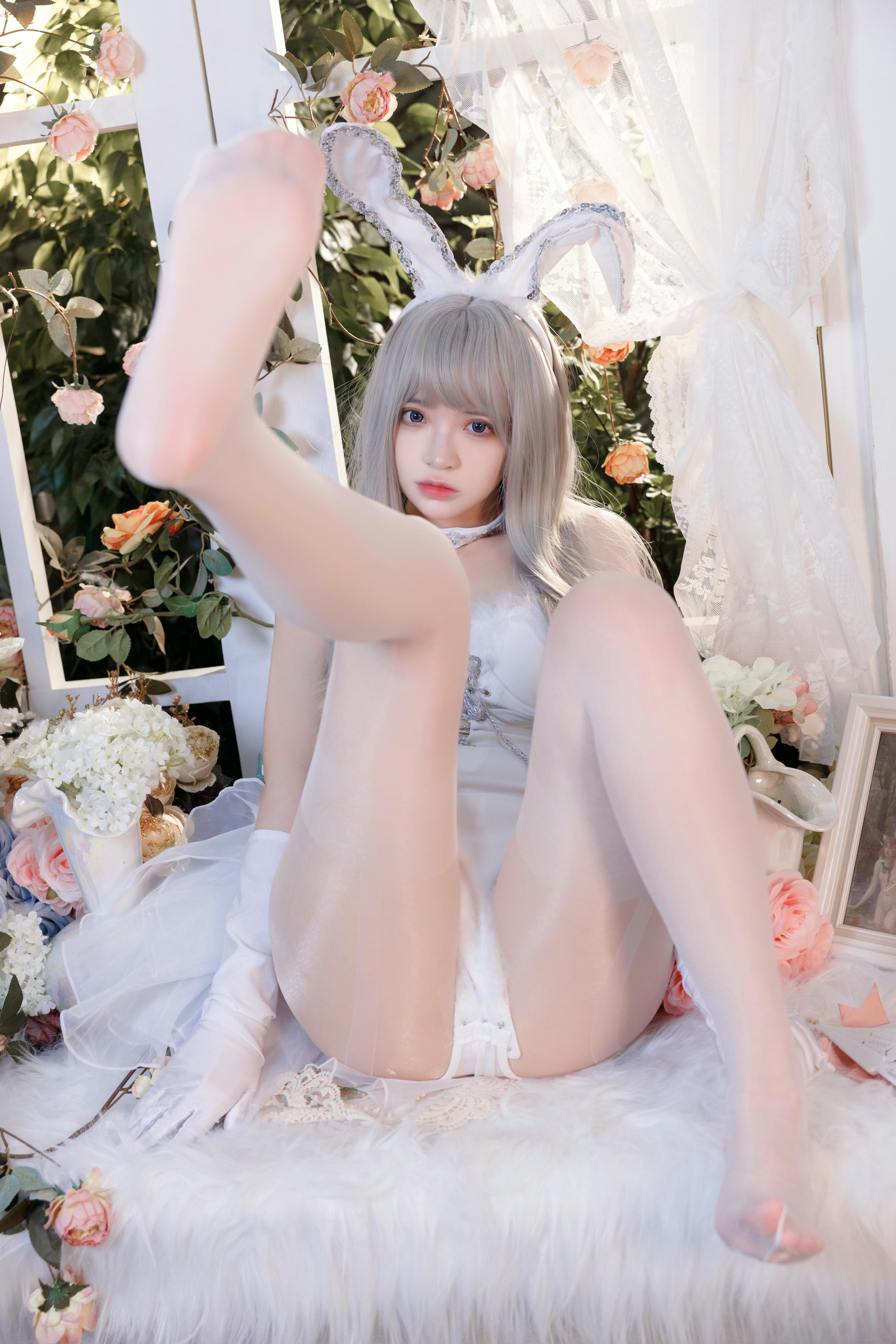 疯猫ss NO.170 纯白绒绒兔 [40P2V-1.02GB]_第2集