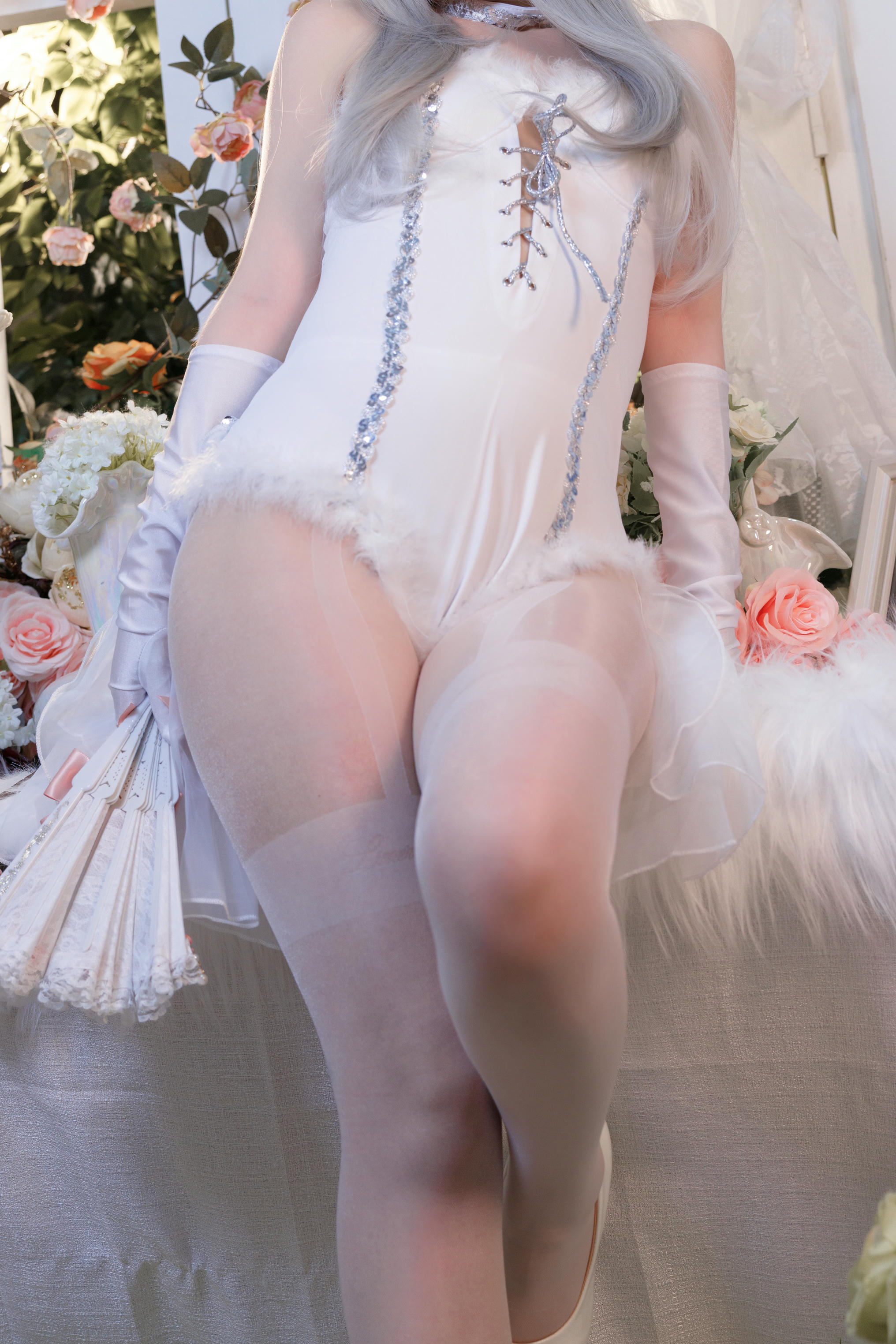 疯猫ss NO.170 纯白绒绒兔 [40P2V-1.02GB]_第1集