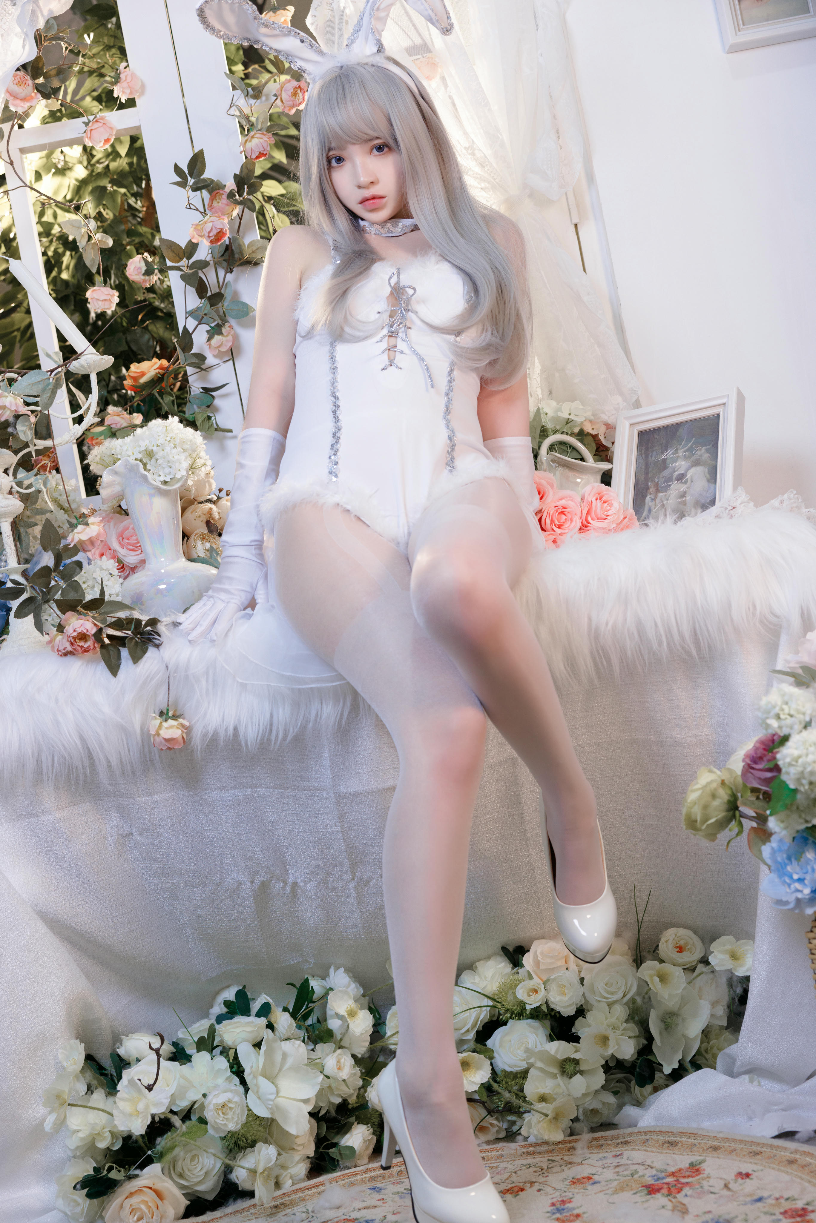 疯猫ss NO.170 纯白绒绒兔 [40P2V-1.02GB]_第2集