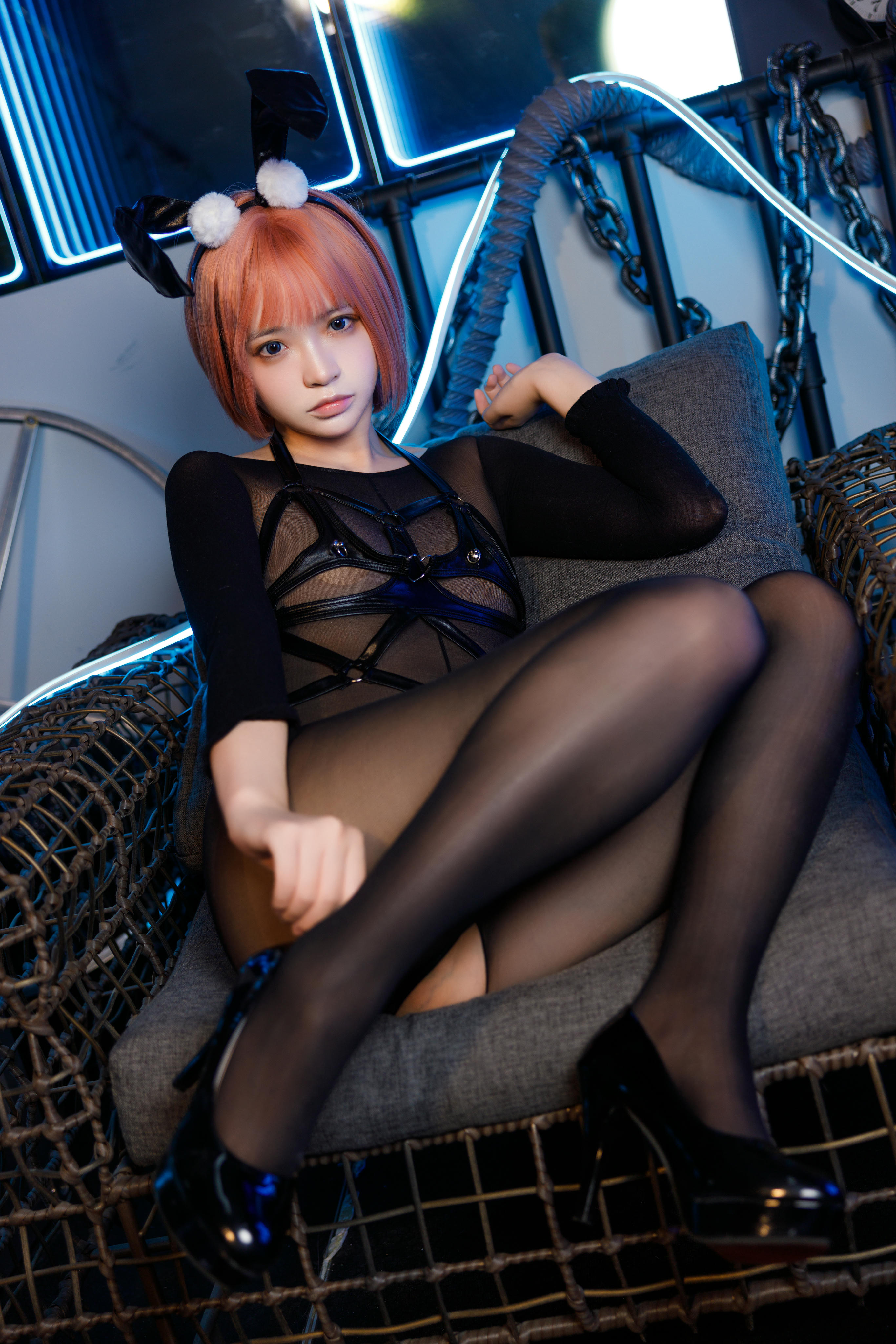 疯猫ss NO.171 黑丝束缚兔 [35P／1.00GB]_第2集