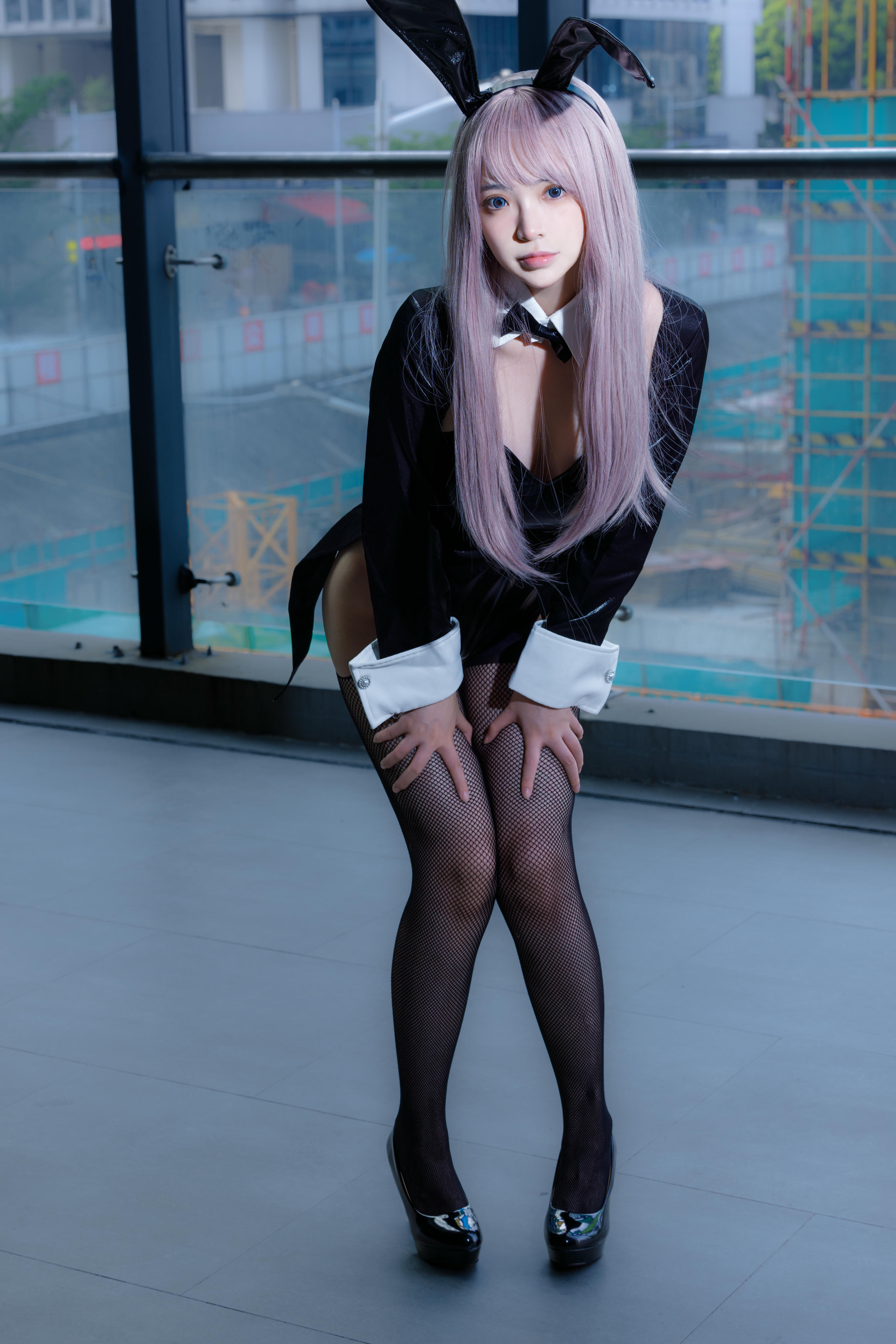 疯猫ss NO.172 紫发礼服兔 [42P／903MB]_第1集