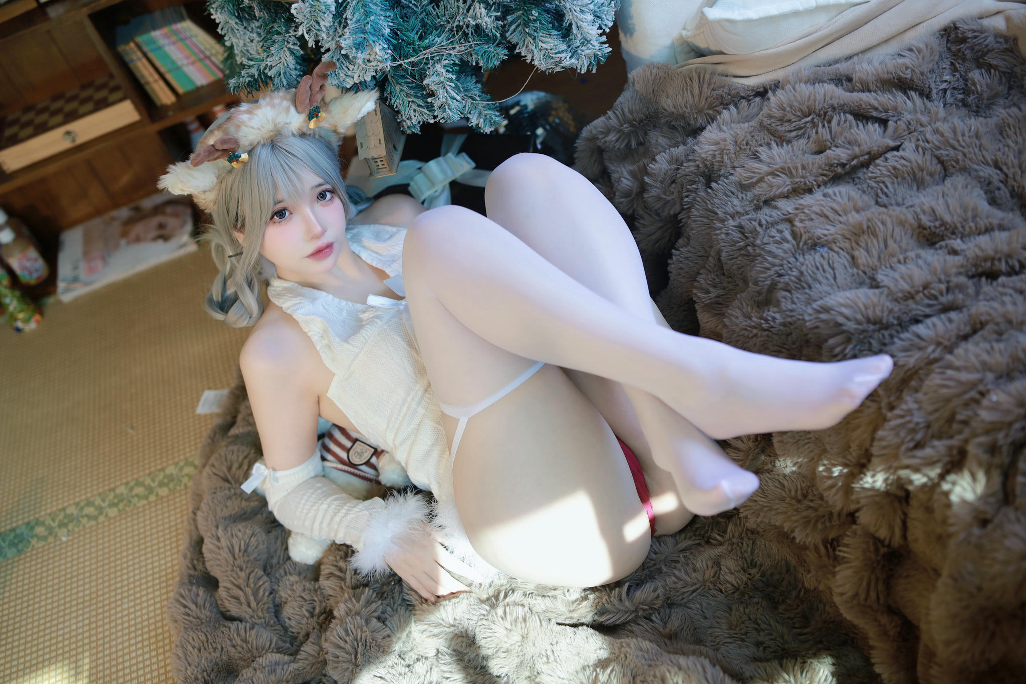 疯猫ss NO.174 圣诞特典&白色毛衣[98P+1V／757MB]_第3集