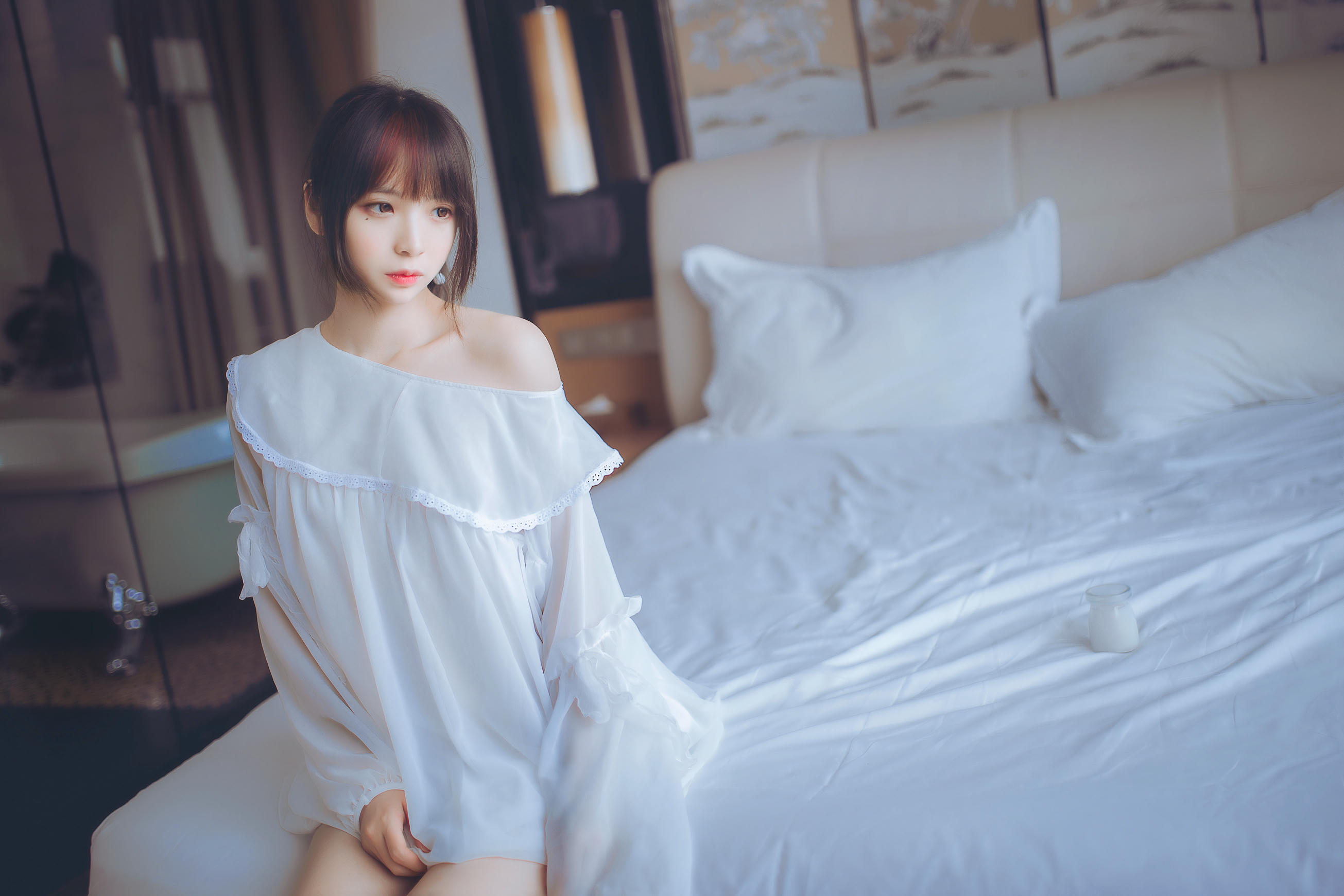 疯猫ss NO.002 白色睡衣 [24P-182MB]_第1集