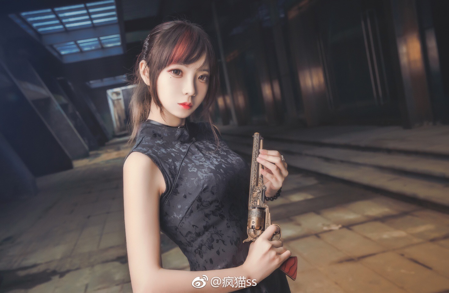 疯猫ss_FM.001[9P-9.06MB]_第1集