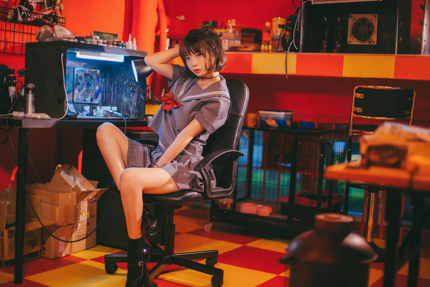 疯猫ss_FM.013[10P-20.02MB]_第1集