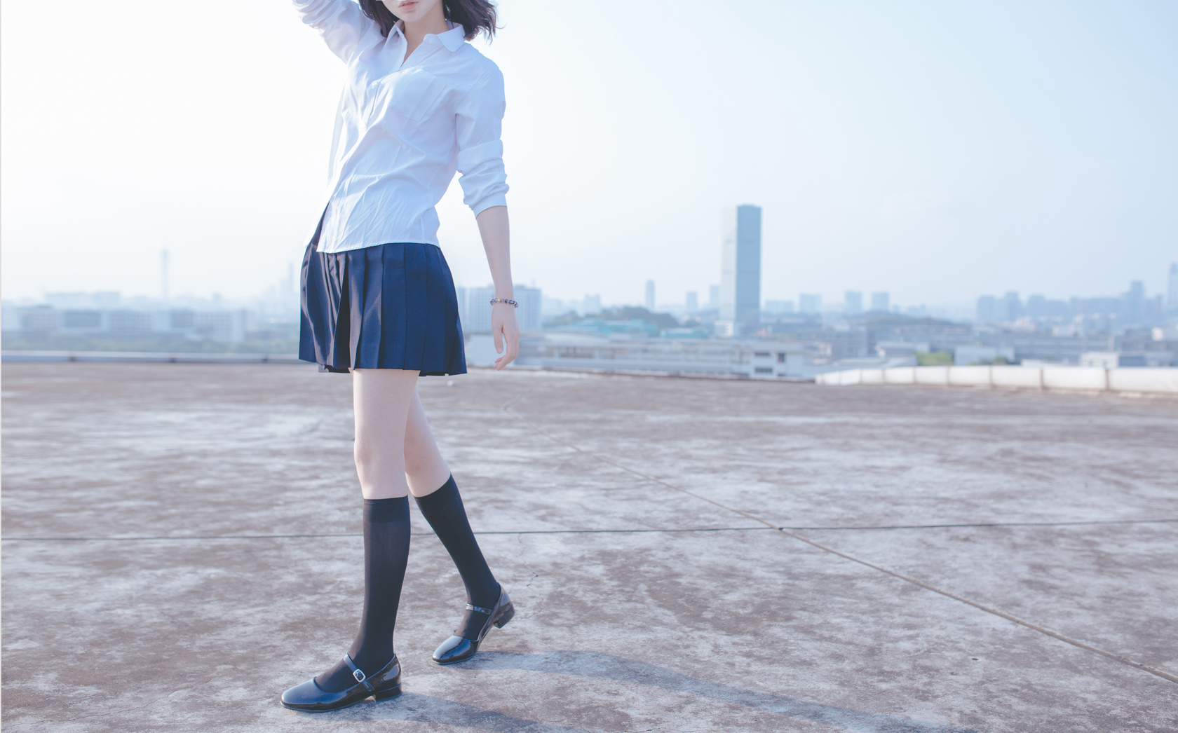 疯猫ss_FM.015[10P-15.28MB]_第1集