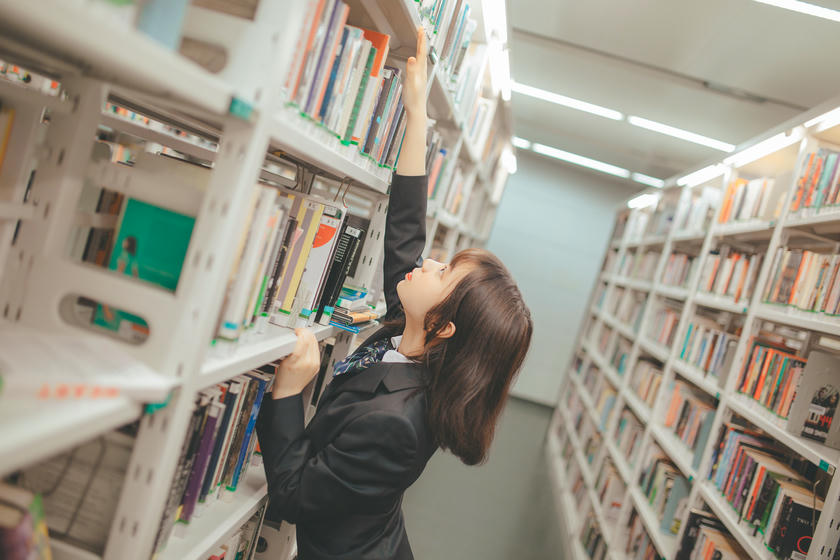 疯猫ss_FM.033[10P-10.02MB]_第1集