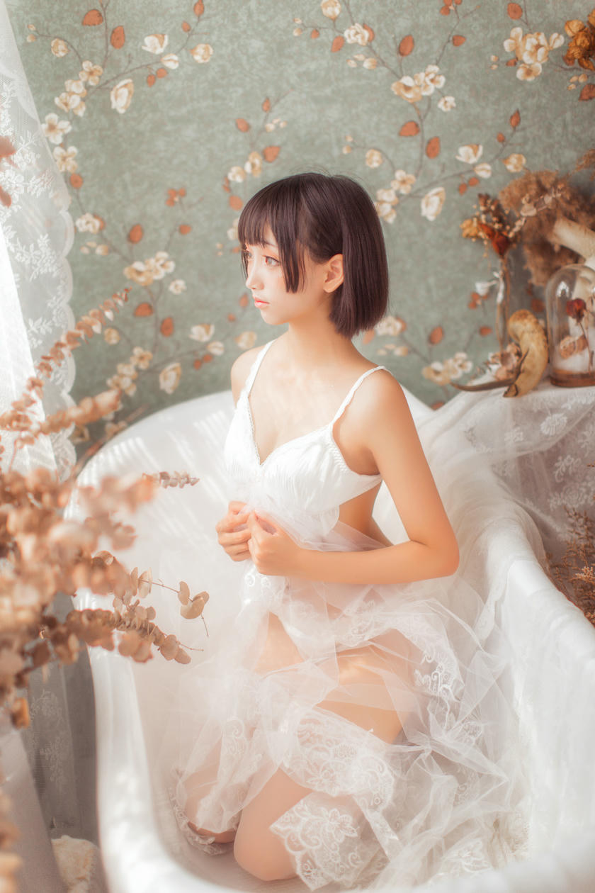 疯猫ss_FM.037[10P-11.30MB]_第1集