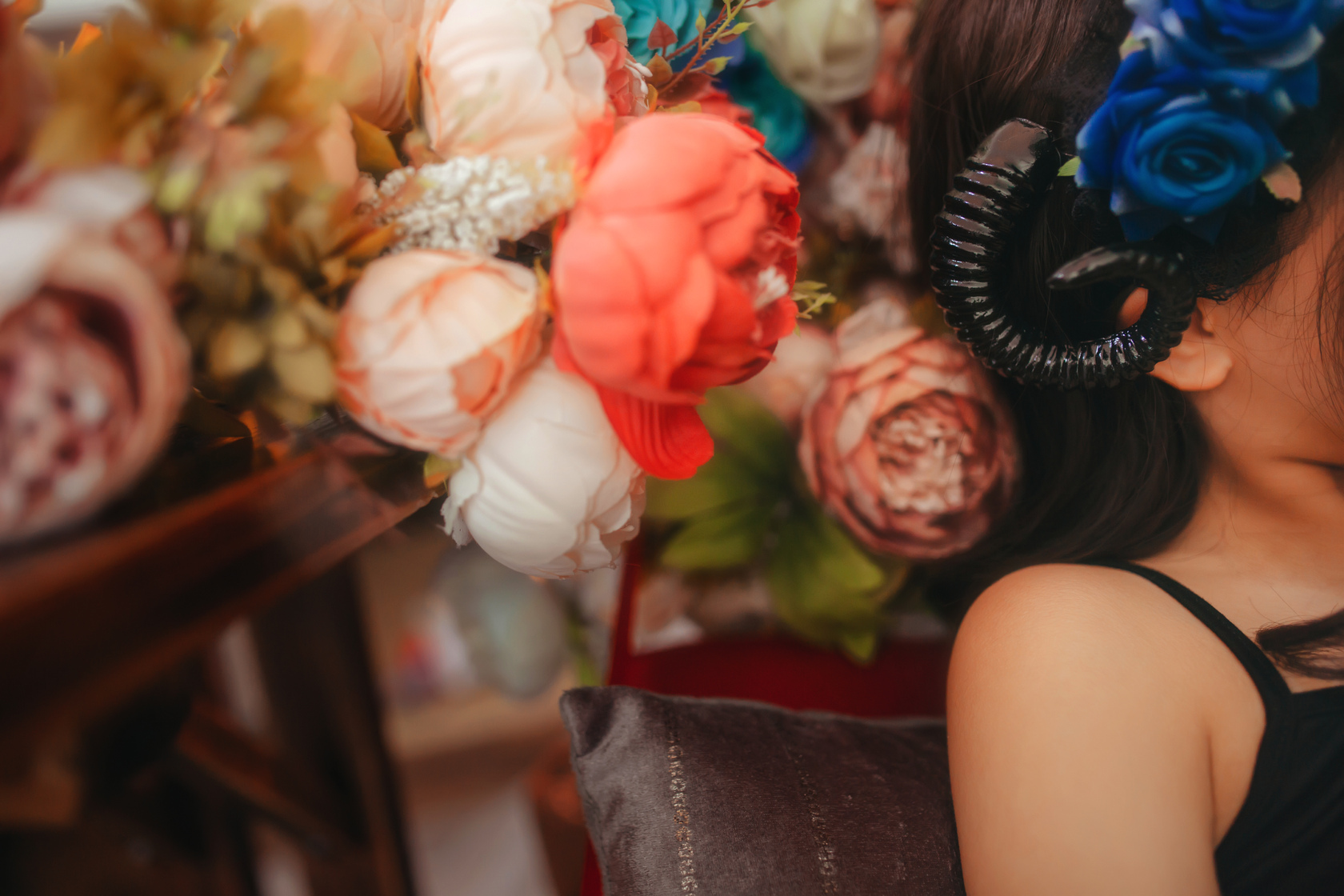 疯猫ss_FM.042[9P-8.04MB]_第1集