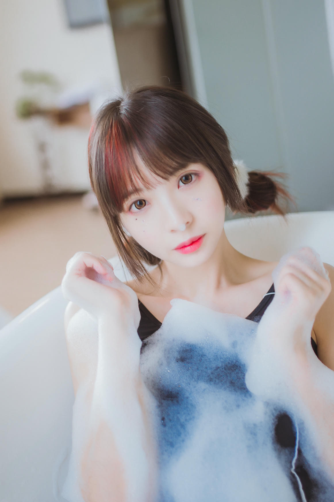 疯猫ss NO.028 死库水 [33P-225MB]_第1集