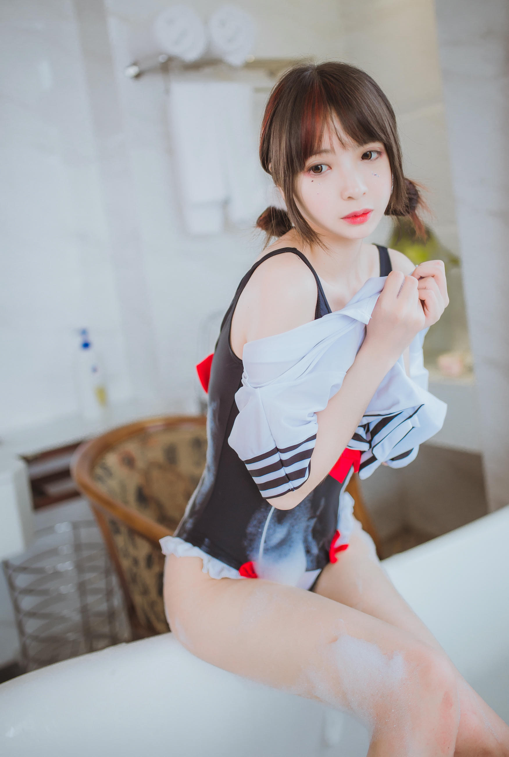 疯猫ss NO.028 死库水 [33P-225MB]_第2集