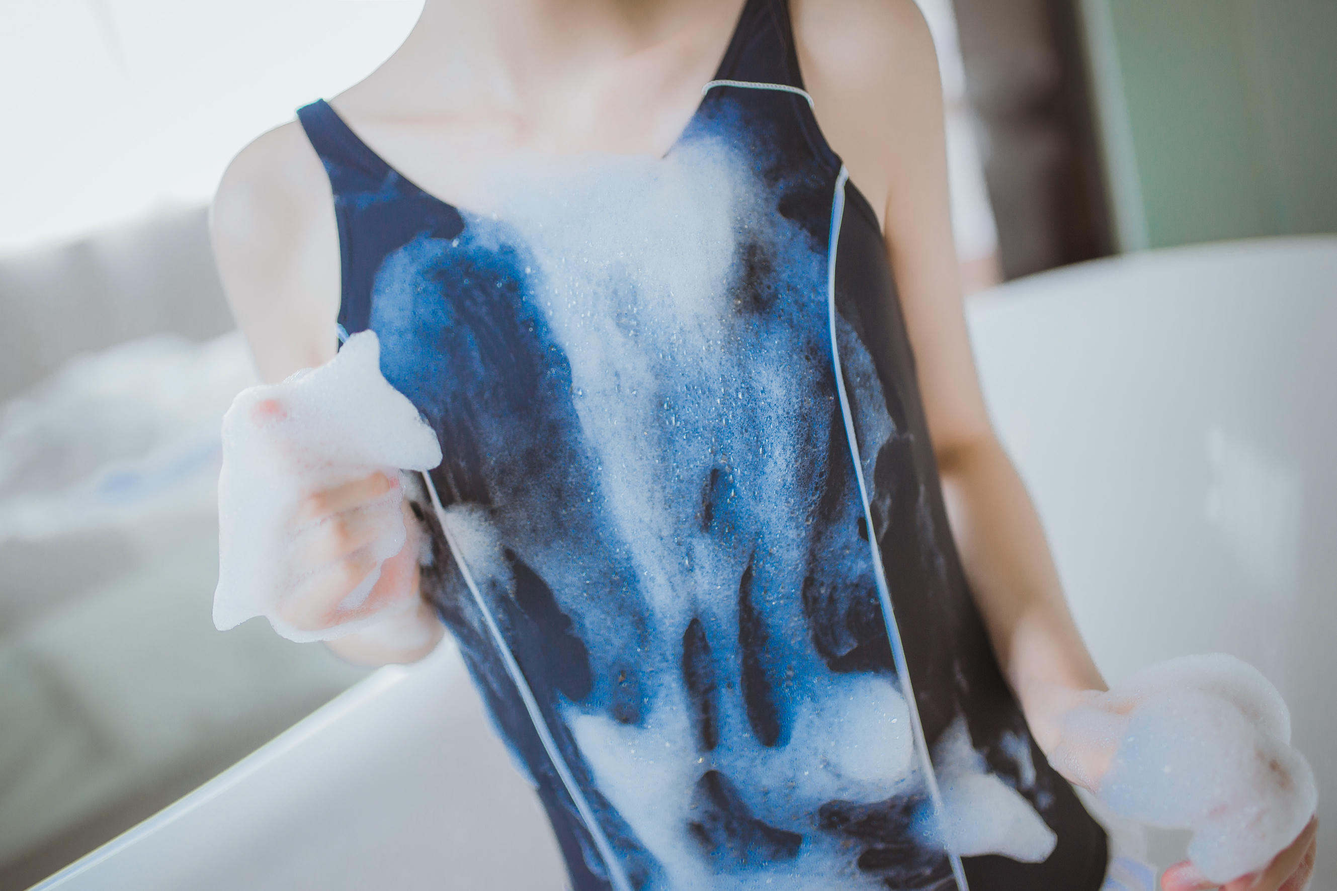 疯猫ss NO.028 死库水 [33P-225MB]_第1集