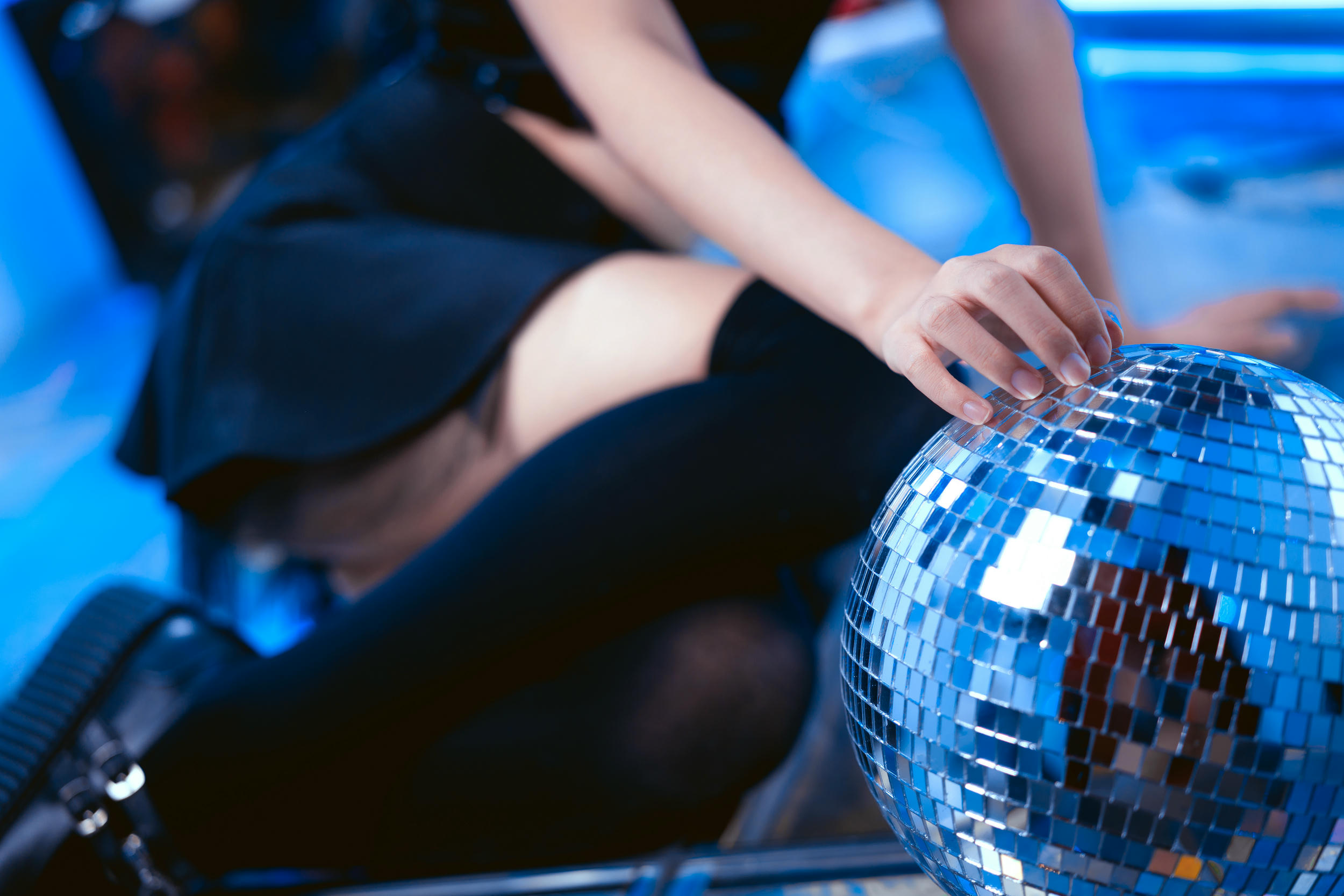 疯猫ss NO.042 幻象蓝猫 [28P-254MB]_第2集