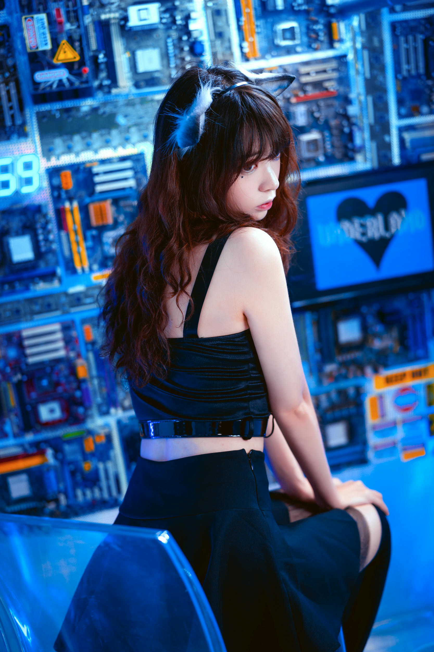 疯猫ss NO.042 幻象蓝猫 [28P-254MB]_第1集