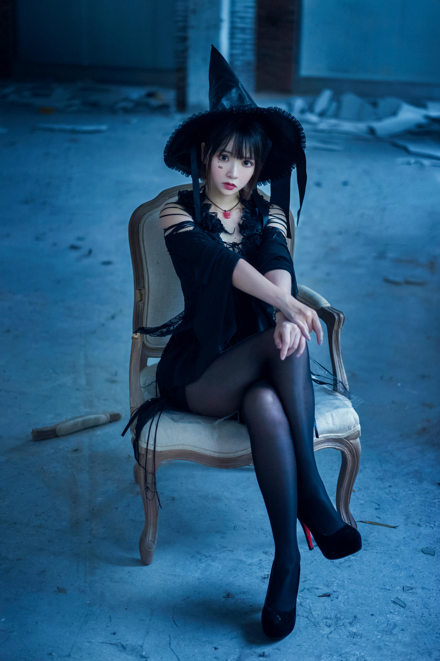 疯猫ss NO.044 魔女 [27P-386MB]_第2集