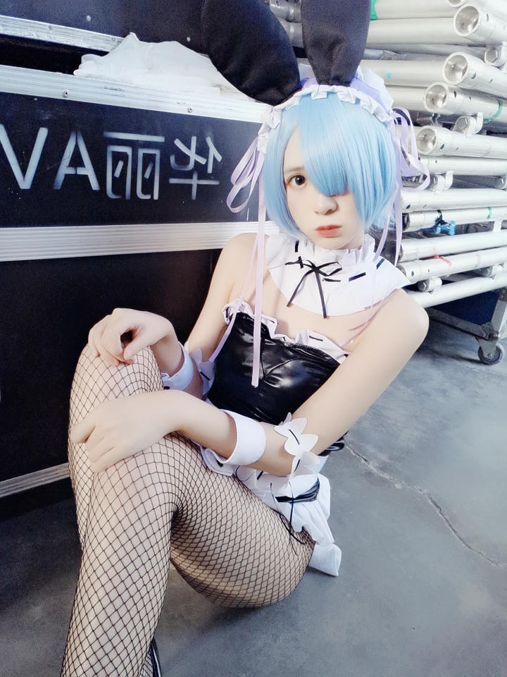 疯猫ss NO.054 50万粉丝福利 [50P-159MB]_第2集