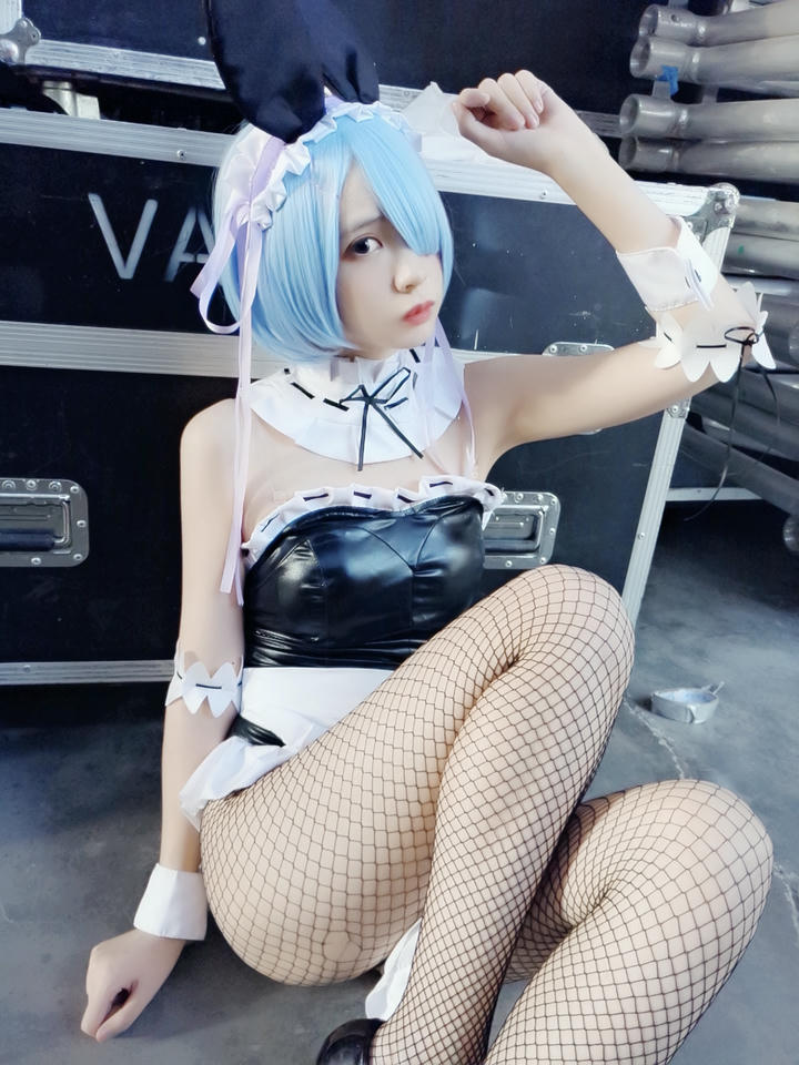 疯猫ss NO.054 50万粉丝福利 [50P-159MB]_第2集