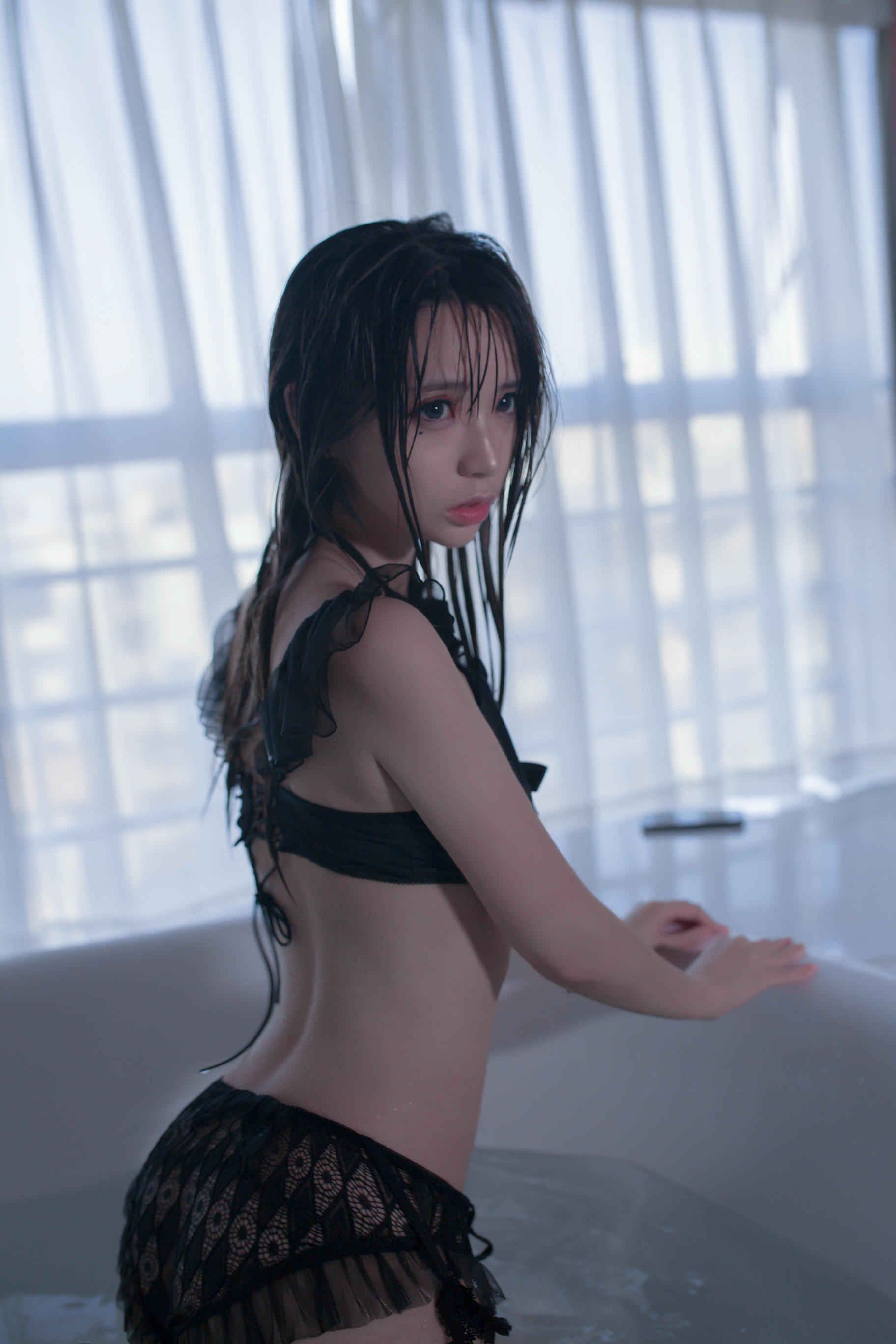 疯猫ss NO.062 蓝调浴缸 [36P-292MB]_第2集