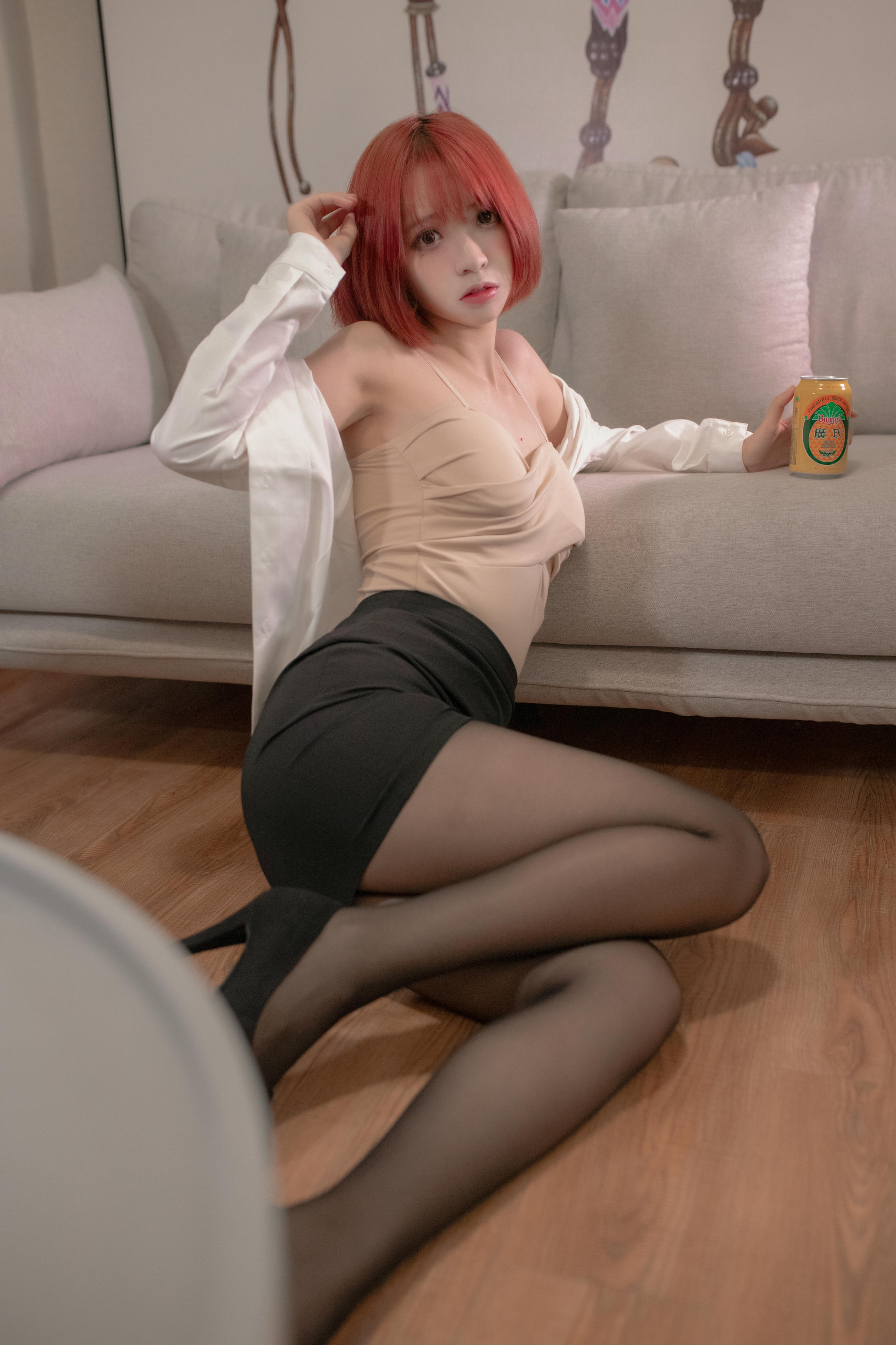 疯猫ss NO.067 OL真爱本子 [125P-2.59GB]-ol_第1集