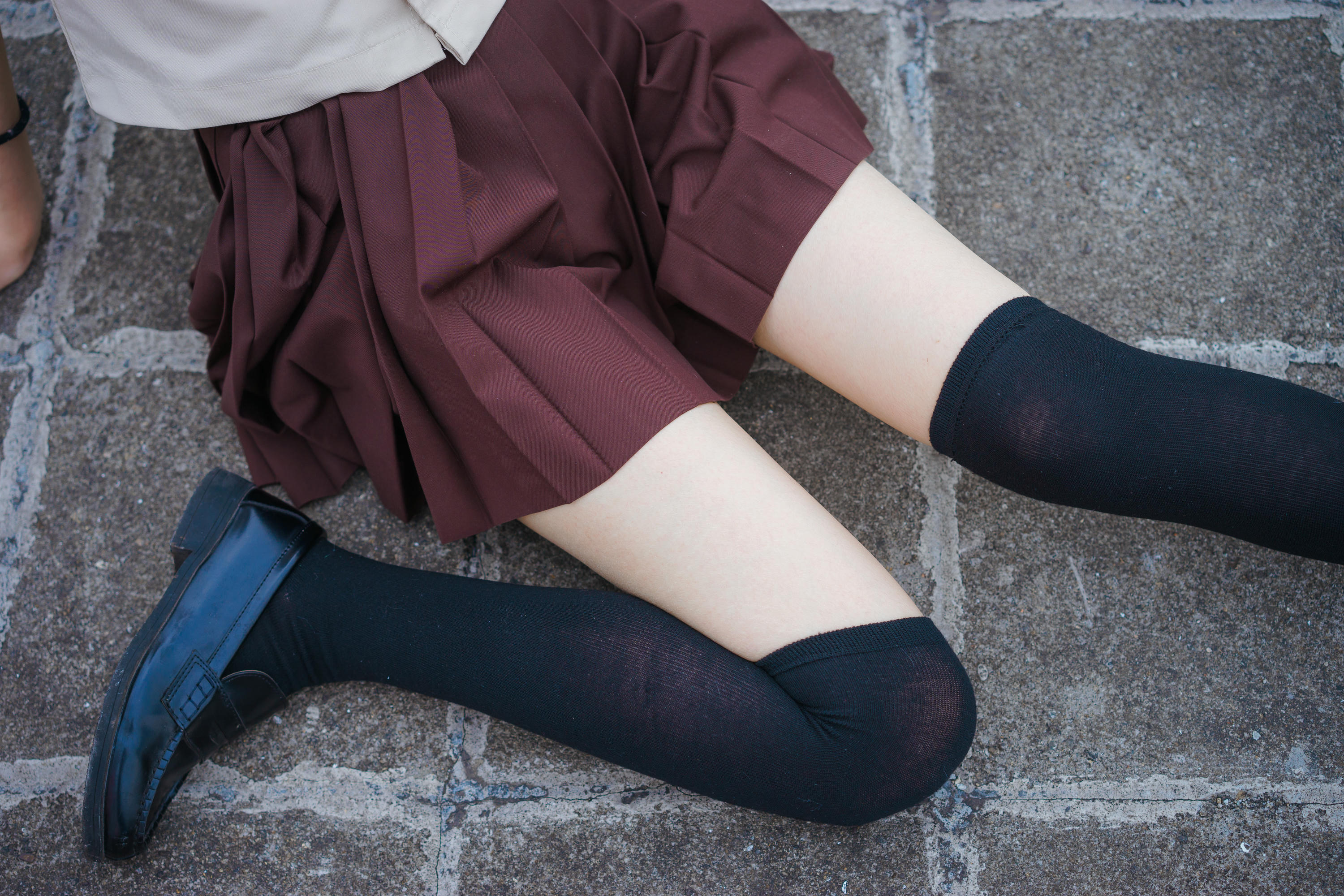 疯猫ss NO.009 丝袜狂想曲（伞） [42P-573MB]_第2集