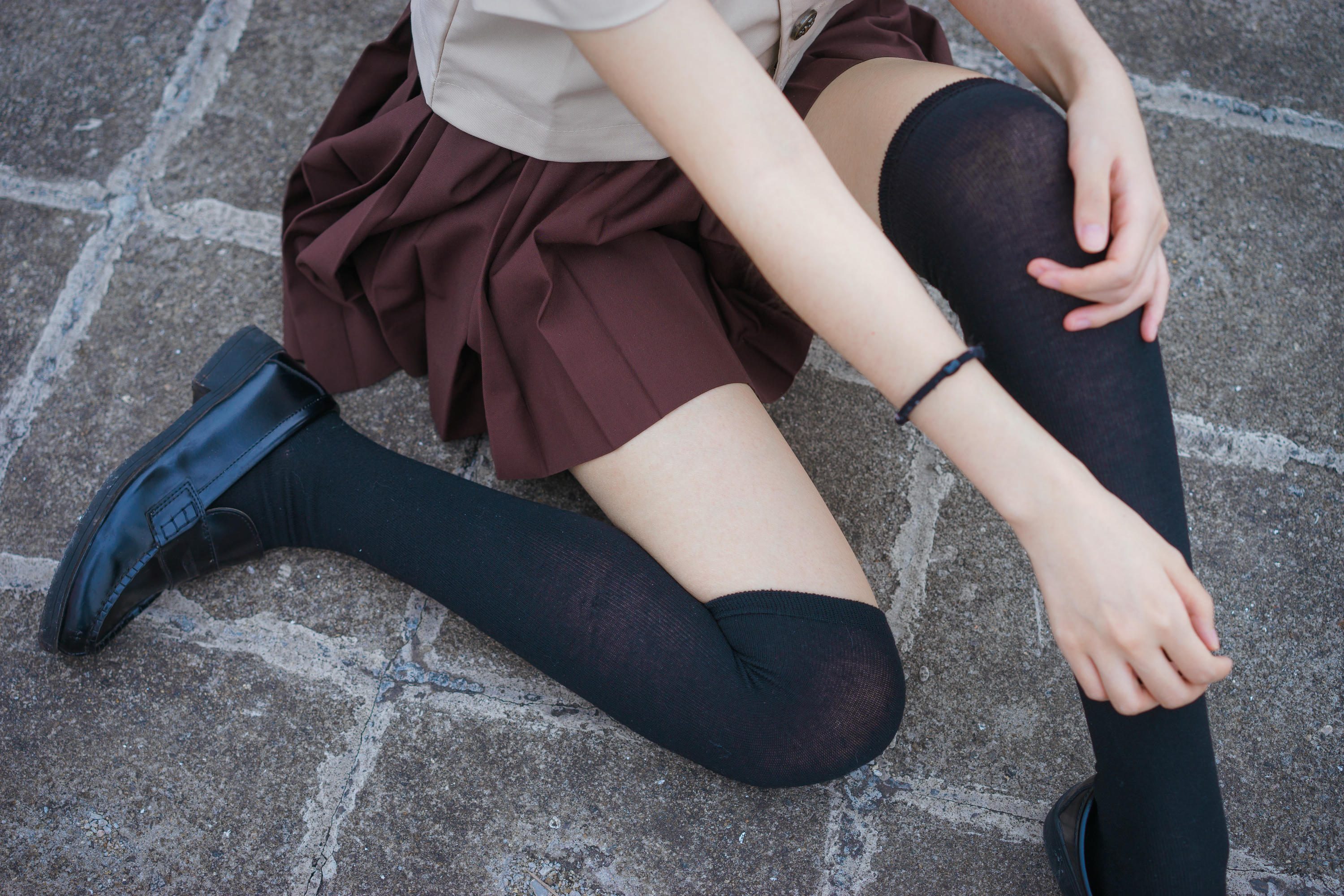 疯猫ss NO.009 丝袜狂想曲（伞） [42P-573MB]_第2集