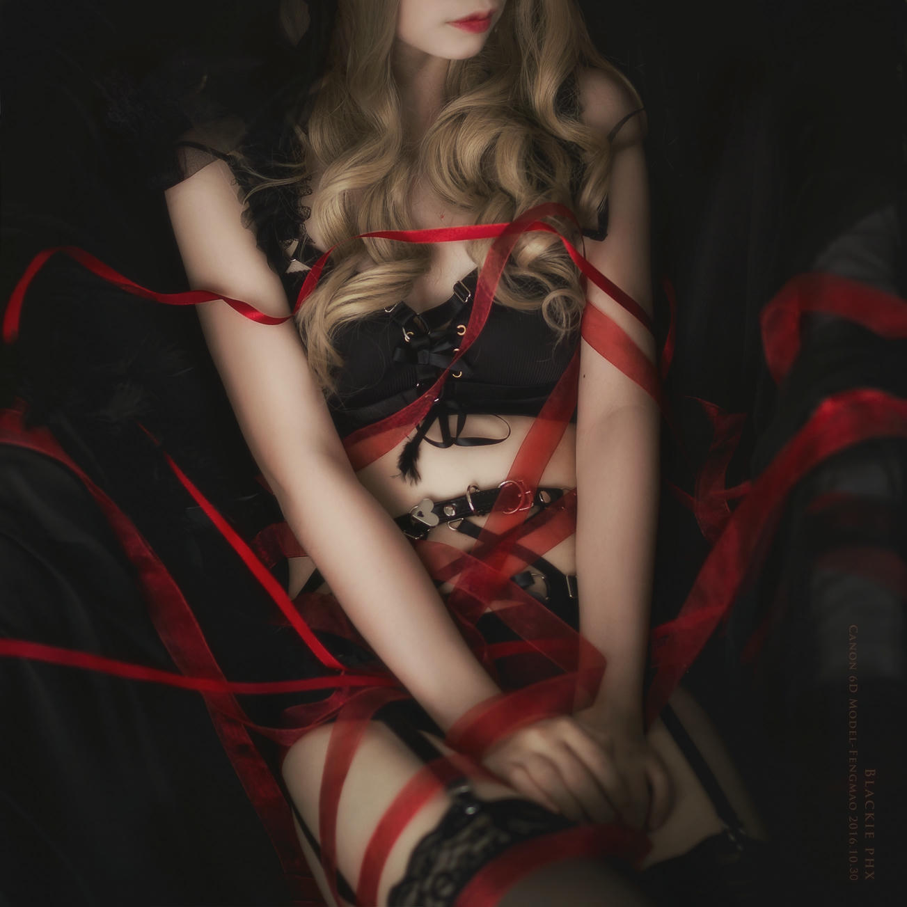 疯猫ss NO.085 黑色玫瑰 [20- 27MB]_第1集