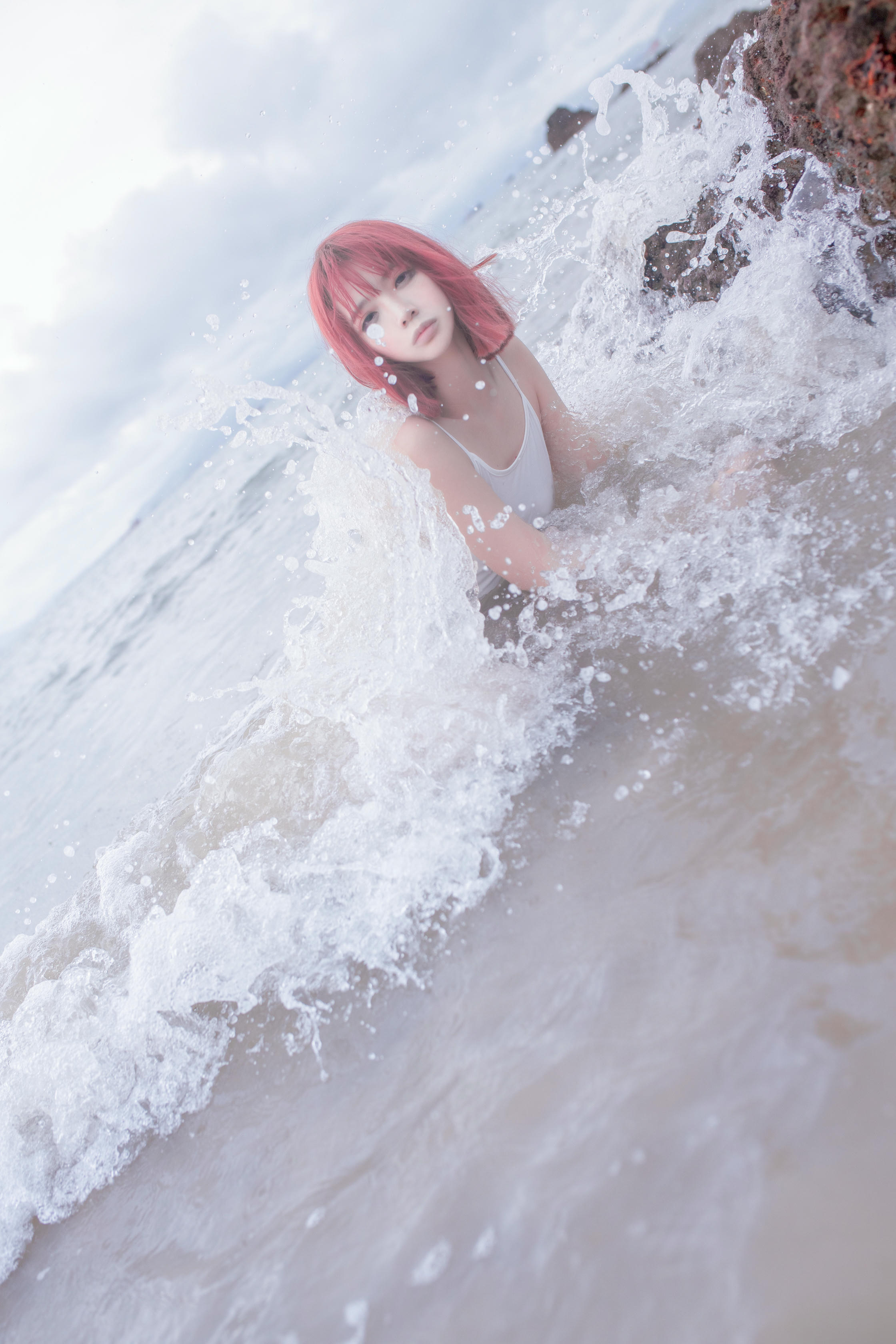 疯猫ss NO.087 500w粉丝福利 海浪白连衣_第1集