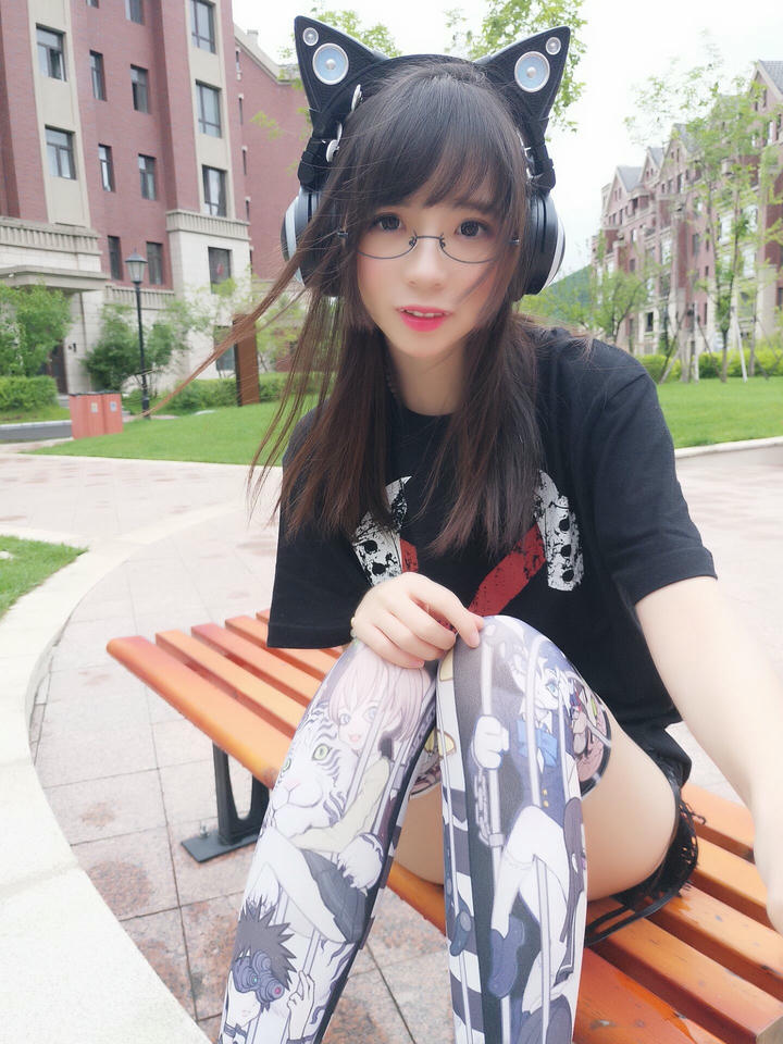 疯猫ss NO.089 直播自拍 [40P-131MB]_第2集