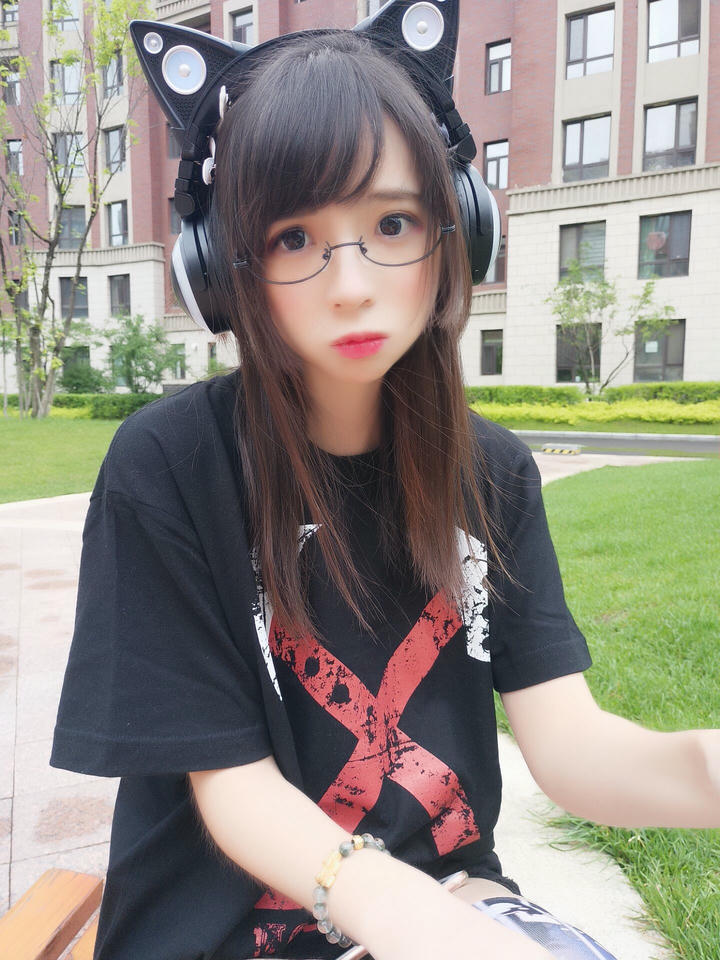 疯猫ss NO.089 直播自拍 [40P-131MB]_第2集