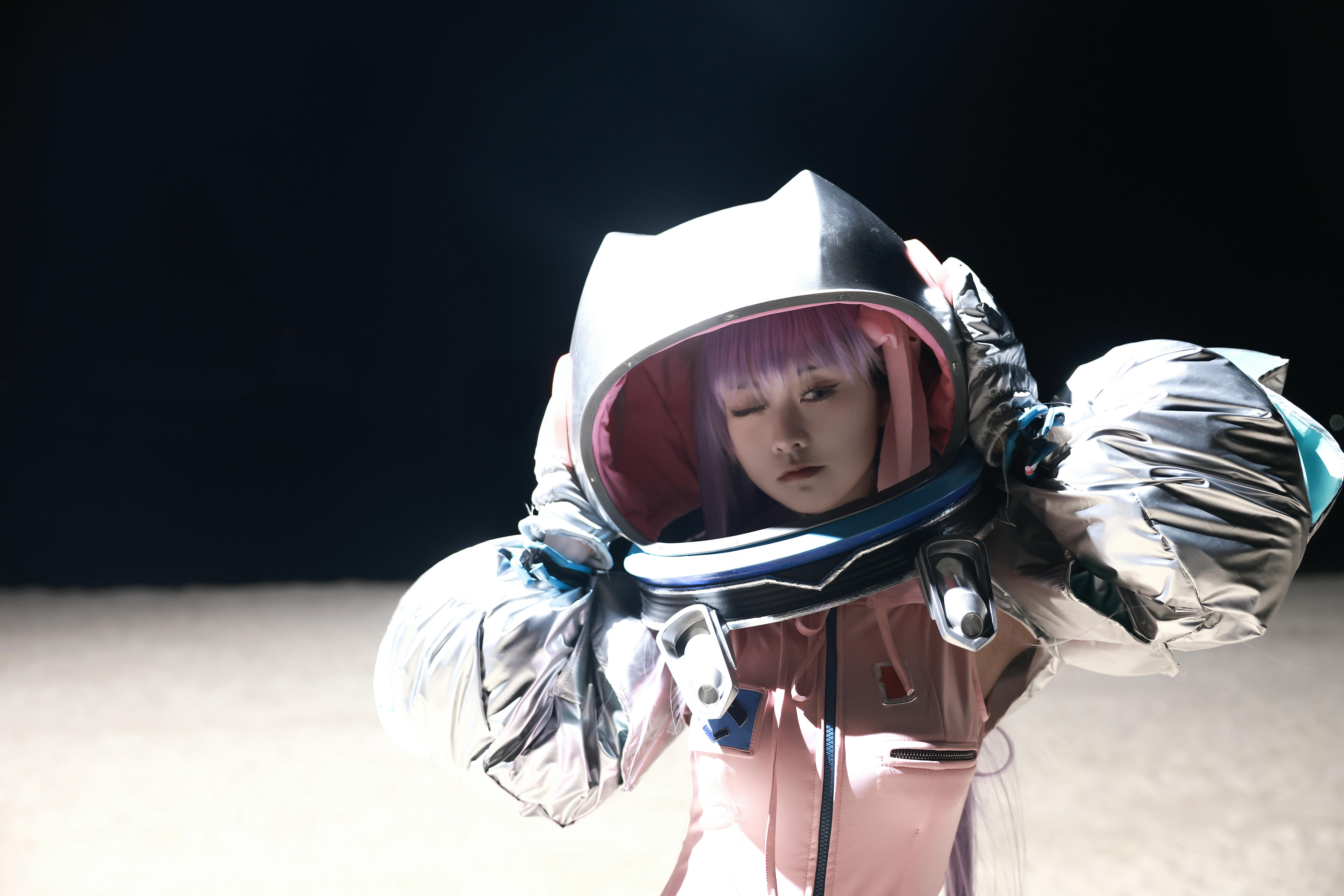 G44不会受伤 NO.132 BB宇宙 [28P 193MB]_第2集