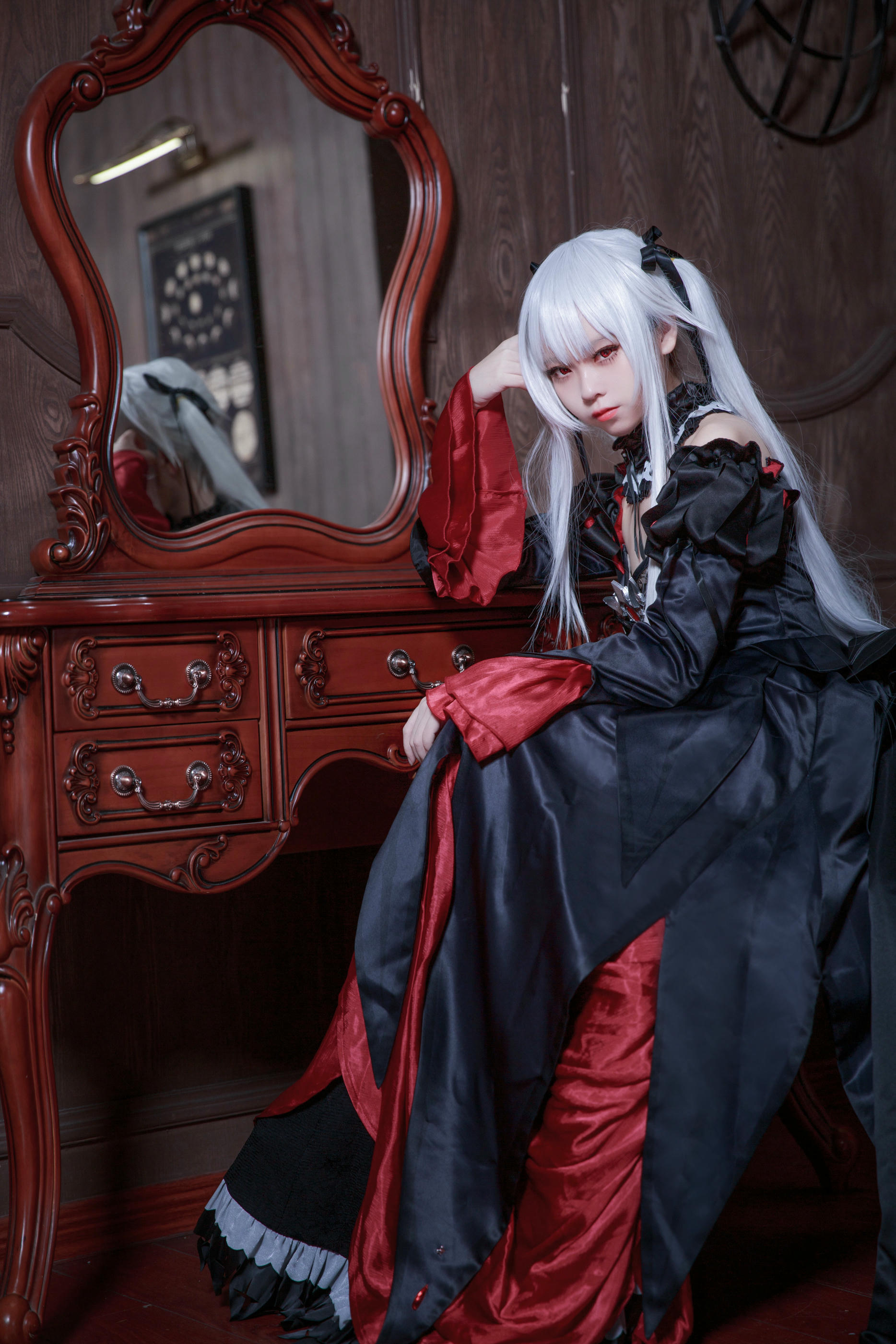 G44不会受伤 NO.017 雾枝长裙 [13P-29MB]_第1集