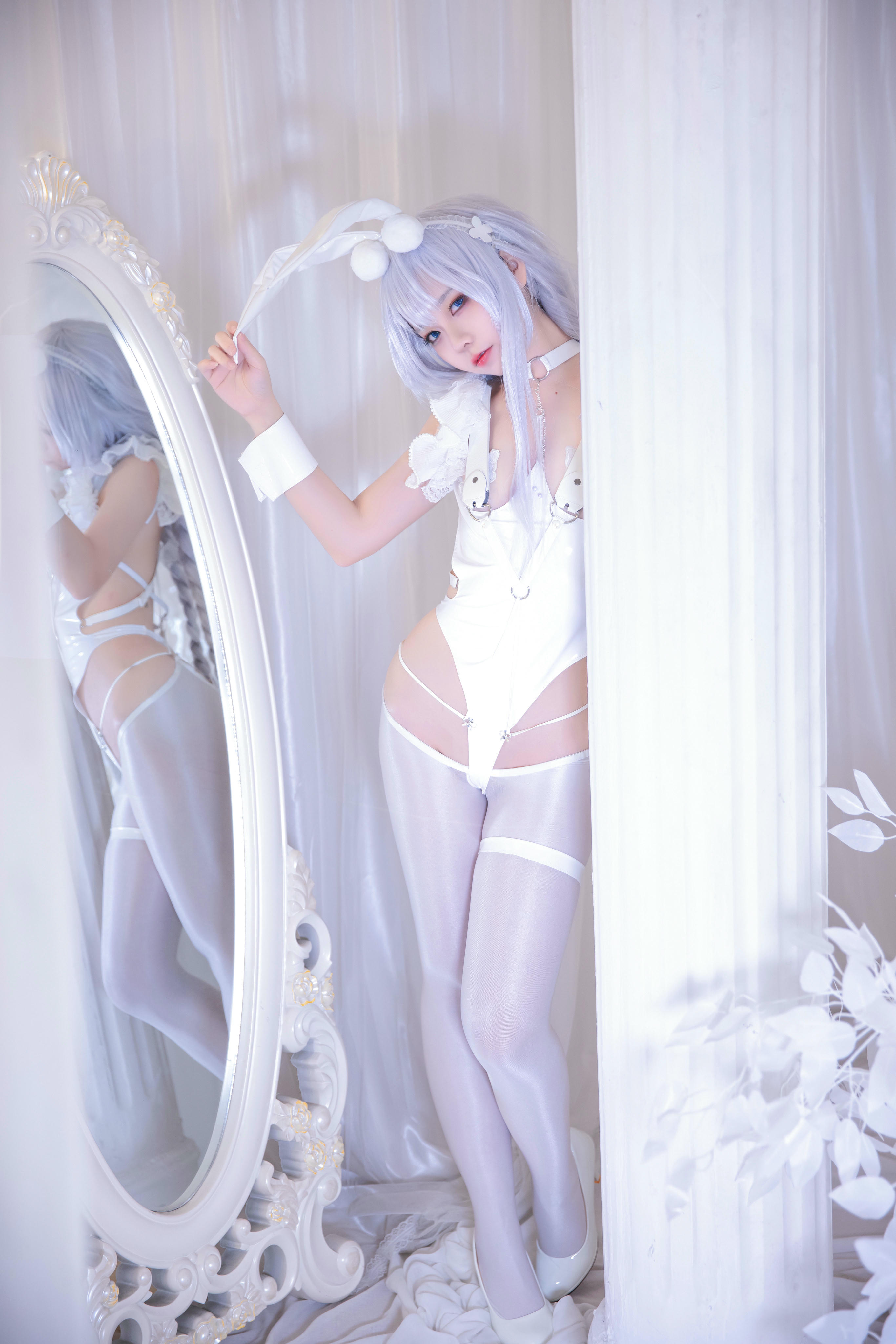 G44不会受伤 NO.044 恶毒皮肤 懒懒的白兔 [25P-275MB]_第1集